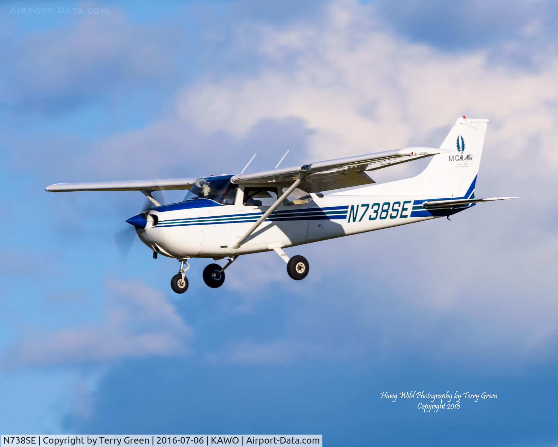 N738SE, 1977 Cessna 172N C/N 17270194, KAWO
