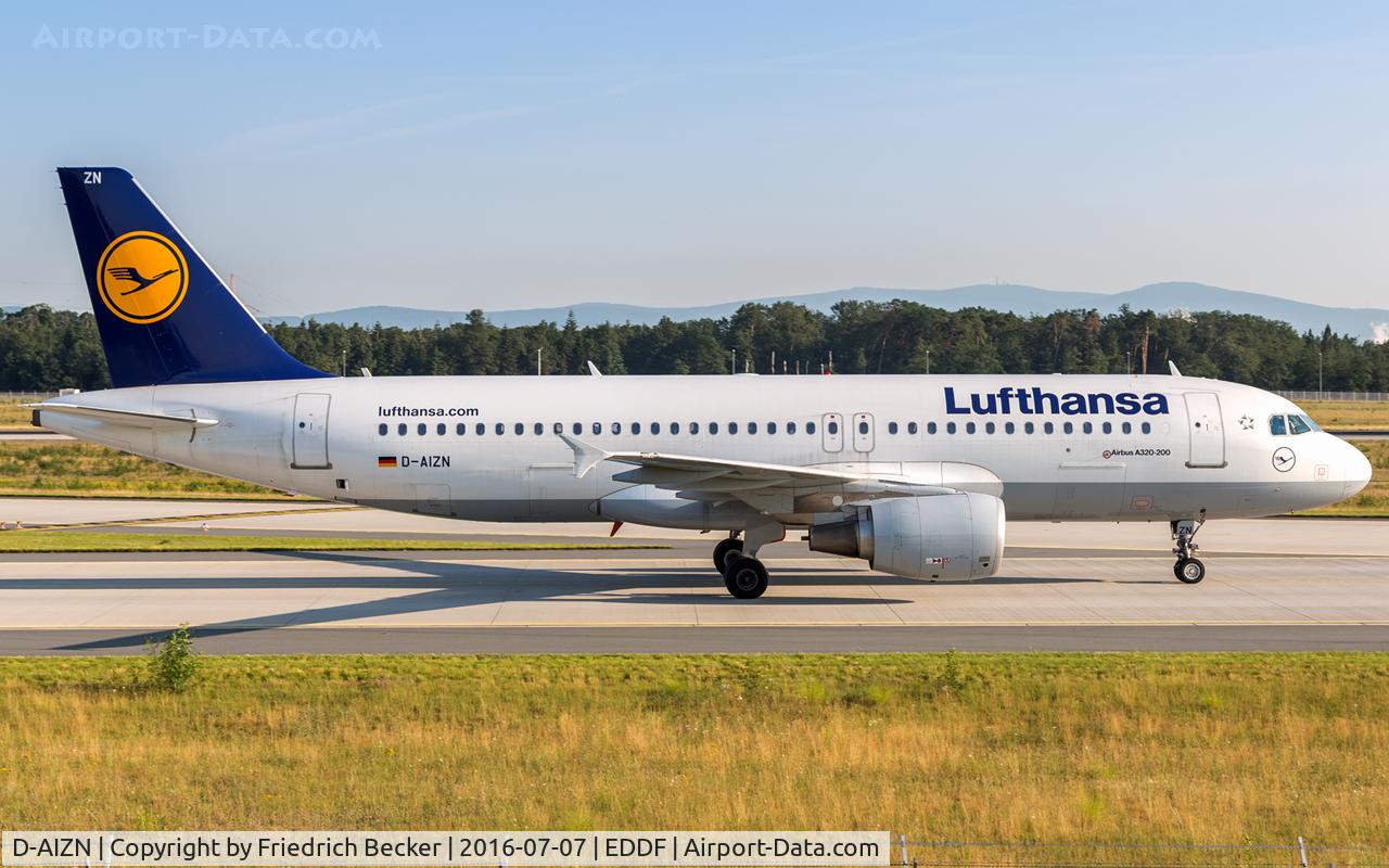 D-AIZN, 2012 Airbus A320-214 C/N 5425, taxying to the gate