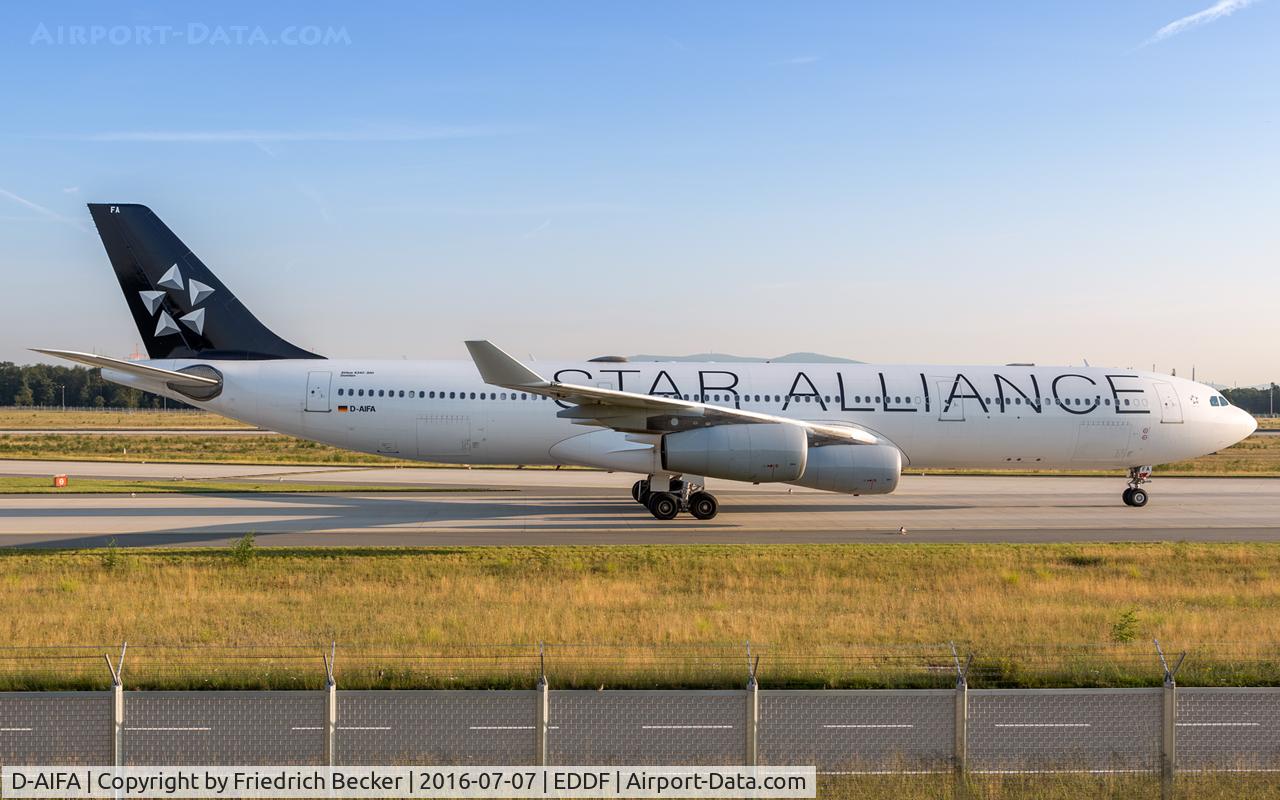 D-AIFA, 2000 Airbus A340-313X C/N 352, taxying to the gate