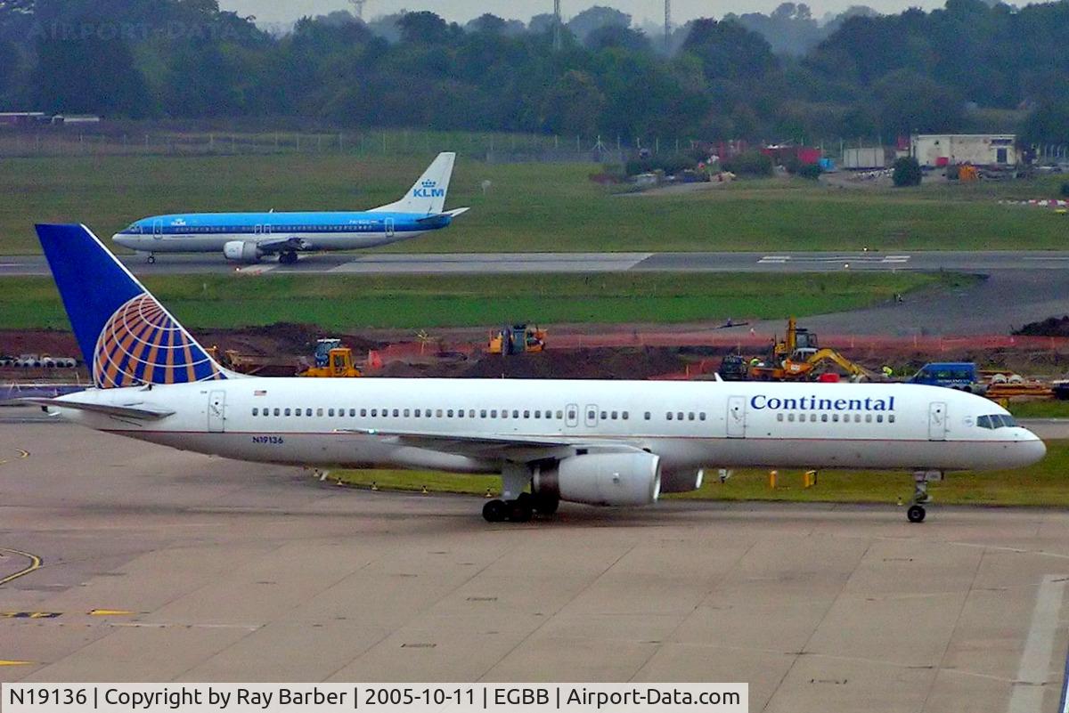 N19136, 1999 Boeing 757-224 C/N 29285, Boeing 757-224ET [29285] (Continental Airlines) Birmingham Int'l~G 11/10/2005