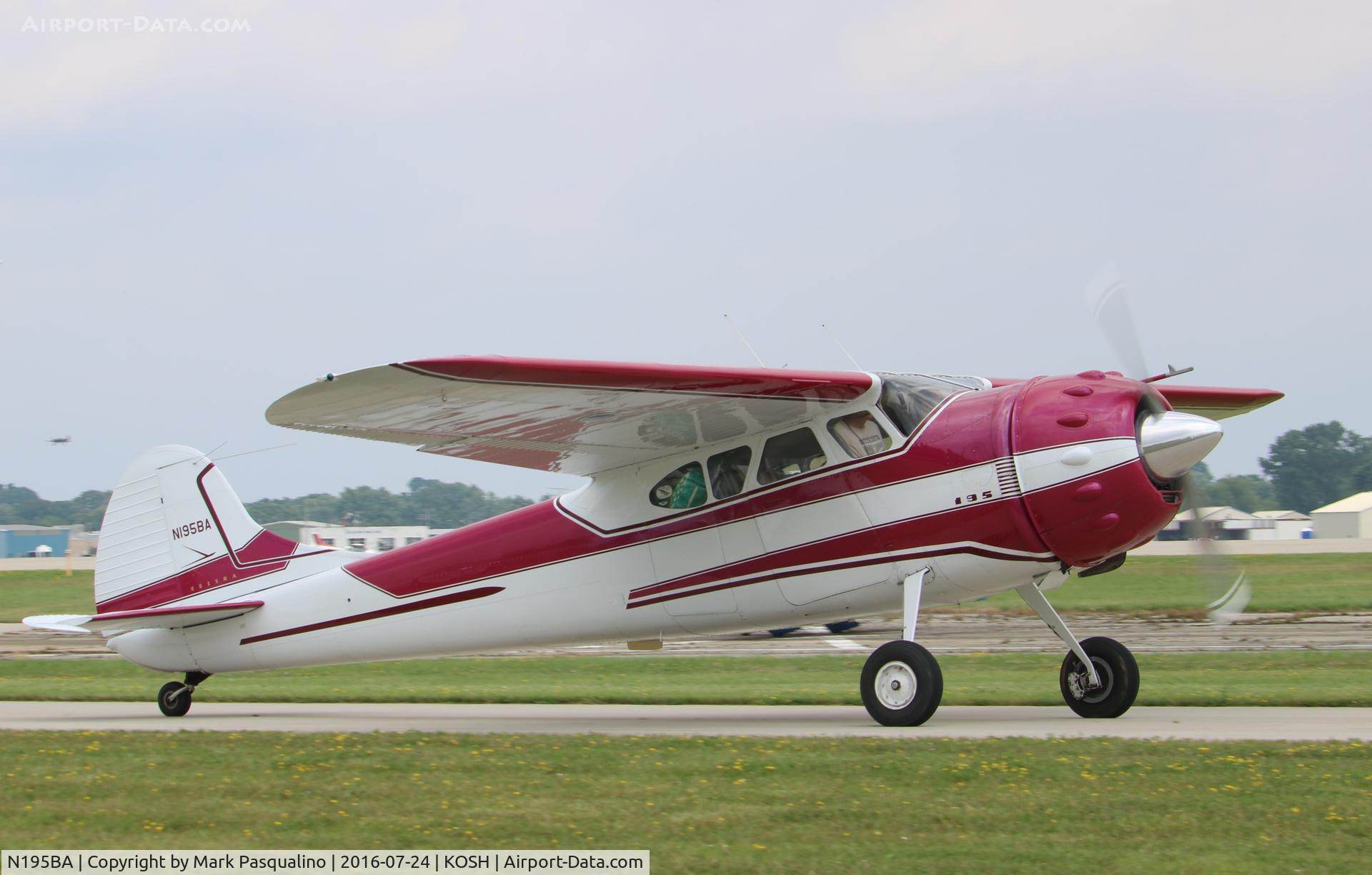 N195BA, 1953 Cessna 195B Businessliner C/N 16069, Cessna 195B