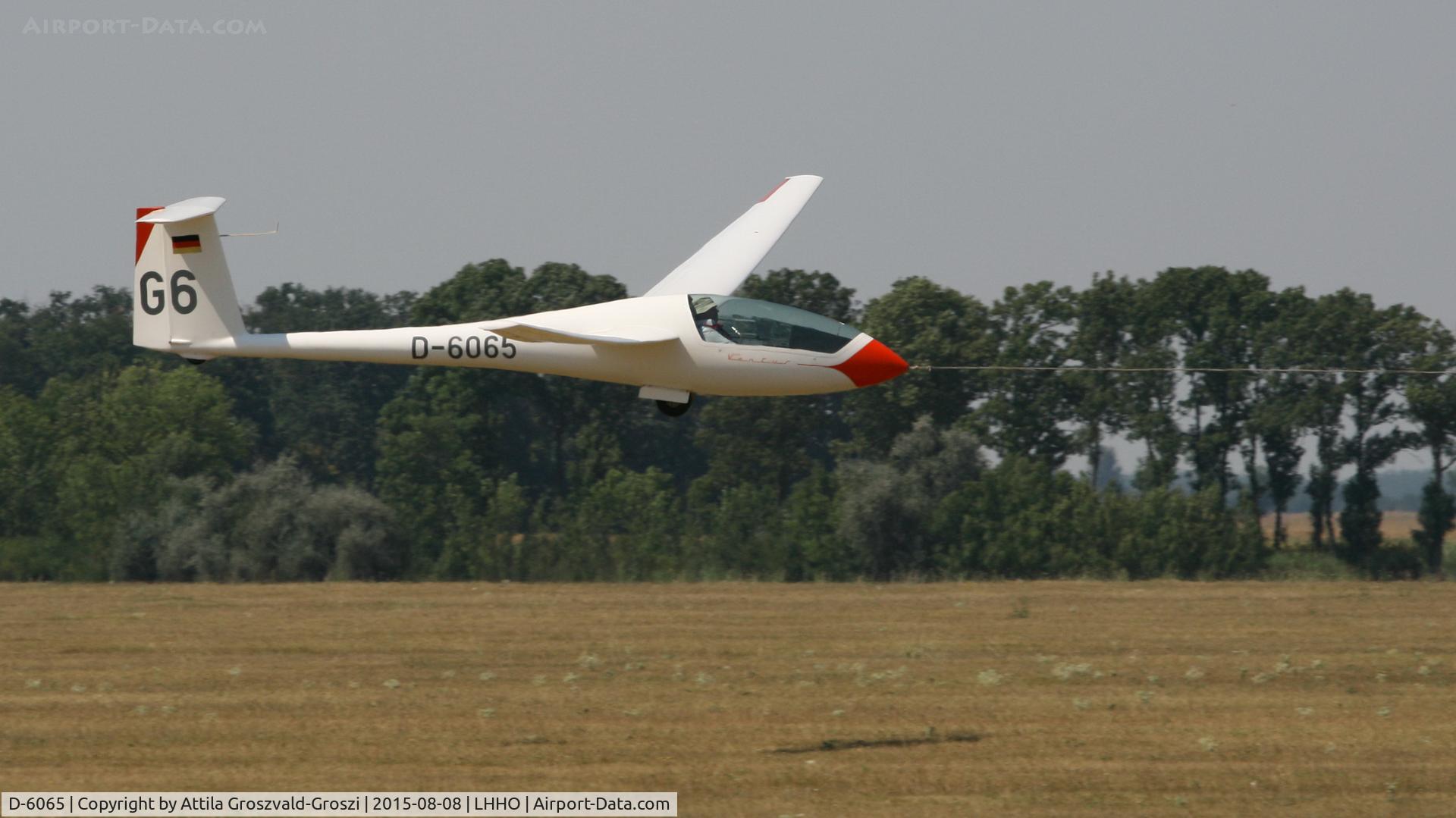 D-6065, 1985 Schempp-Hirth Ventus B/16.6 C/N 249, Hajdúszoboszló Airport, Hungary - 60. Hungary Gliding National Championship and third Civis Thermal Cup, 2015