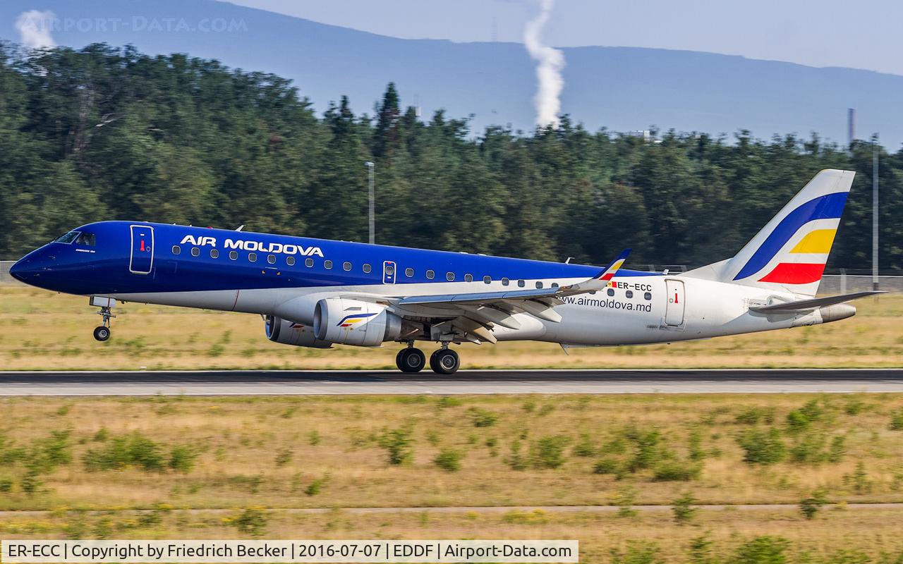 ER-ECC, 2007 Embraer 190LR (ERJ-190-100LR) C/N 19000130, touchdown on RW25R
