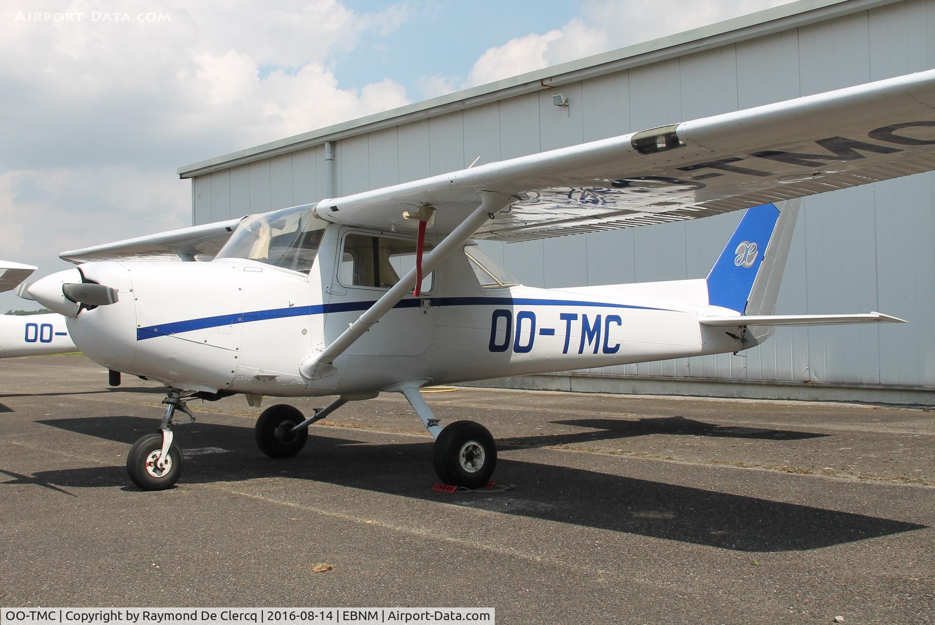 OO-TMC, Cessna 152 C/N 15282624, At Temploux.