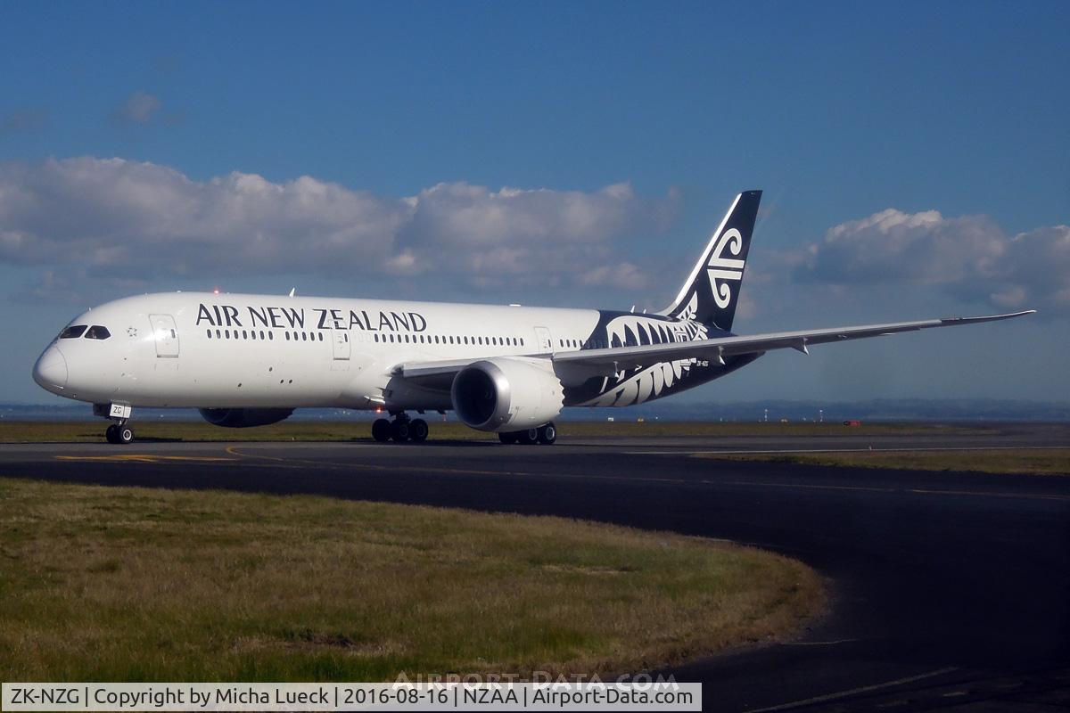 ZK-NZG, 2014 Boeing 787-9 Dreamliner Dreamliner C/N 37963, At Auckland