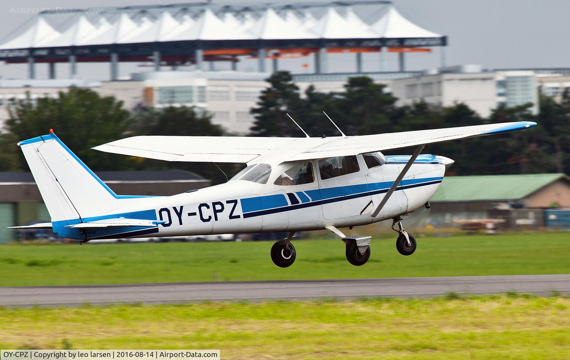 OY-CPZ, 1965 Reims F172F C/N 158, Vaerloese 14.8.16