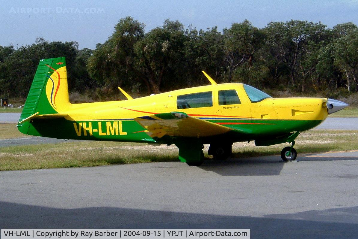 VH-LML, 1979 Mooney M20K C/N 25-0181, Mooney M.20K Model 231 [25-0181] Perth-Jandakot~VH 15/09/2004