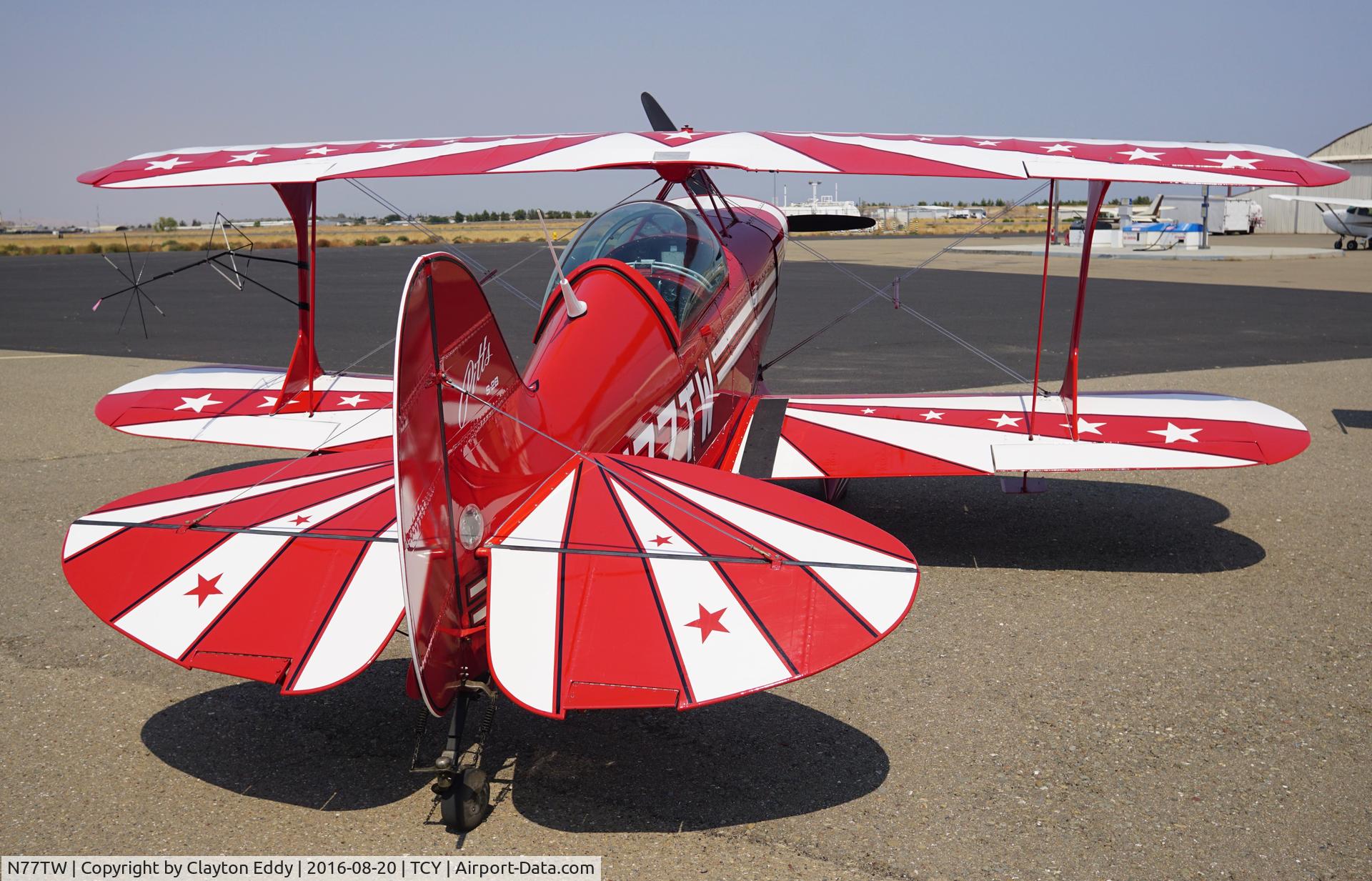 N77TW, 1989 Christen Pitts S-2B Special C/N 5160, N77TW at the Tracy Airport. 2016.