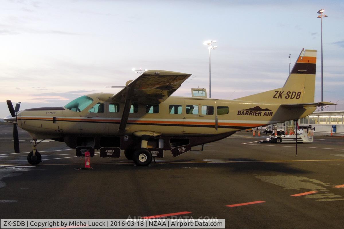 ZK-SDB, 2009 Cessna 208B Grand Caravan C/N 208B2089, Early morning at AKL