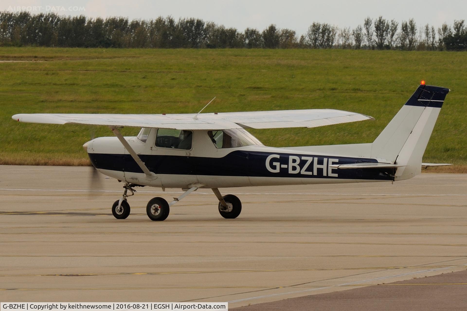 G-BZHE, 1978 Cessna 152 C/N 152-81303, Arriving from Andrewsfield.