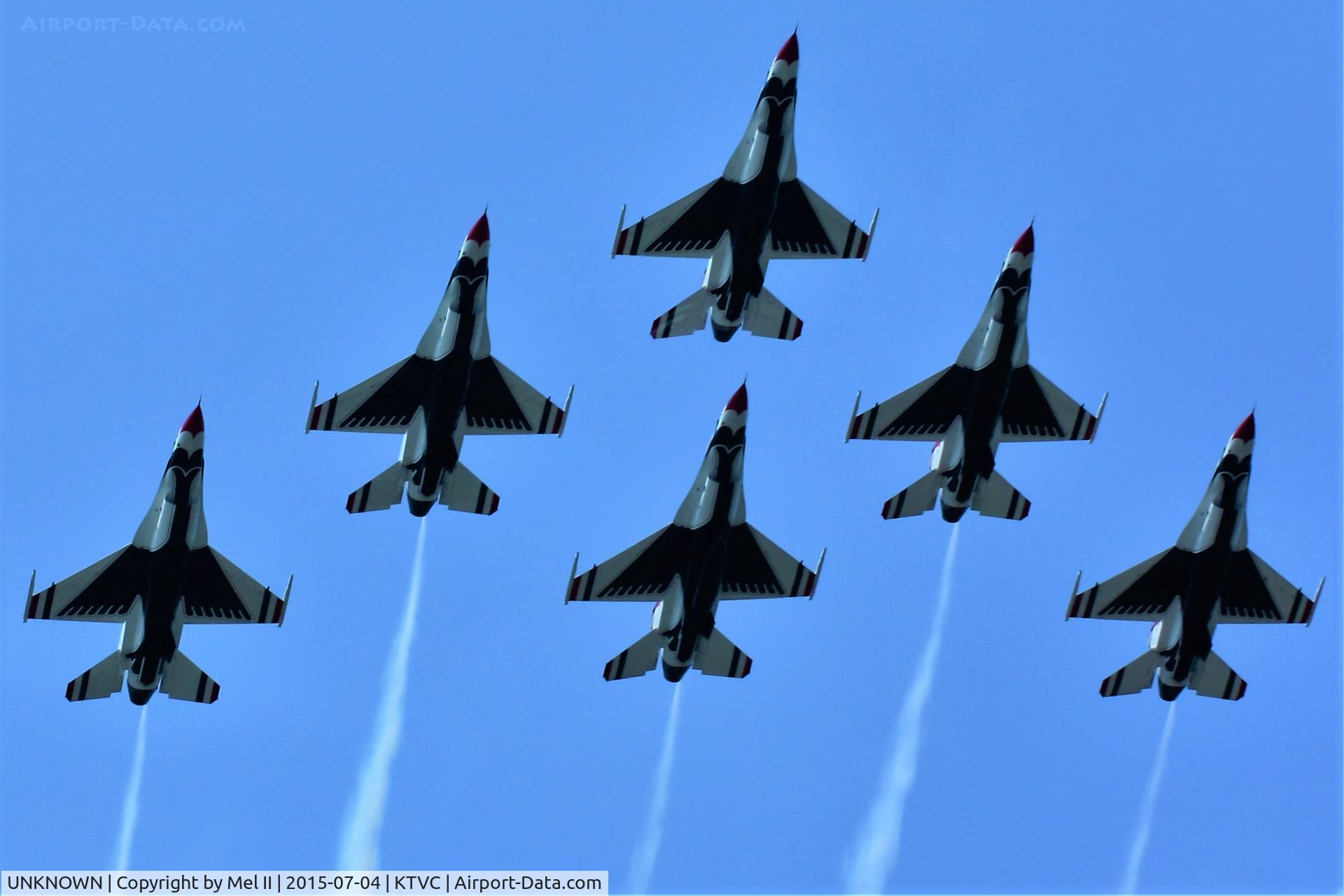 UNKNOWN, General Dynamics F-16C Fighting Falcon C/N Unknown, USAF Thunderbirds - 2015 National Cherry Festival Air Show