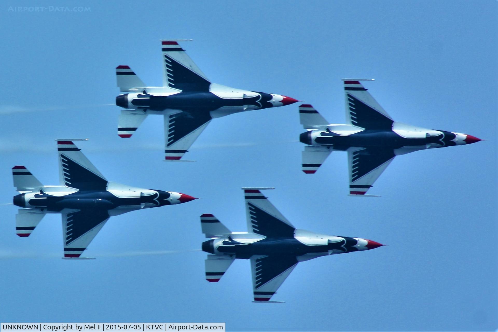 UNKNOWN, General Dynamics F-16C Fighting Falcon C/N Unknown, USAF Thunderbirds - 2015 National Cherry Festival Air Show
