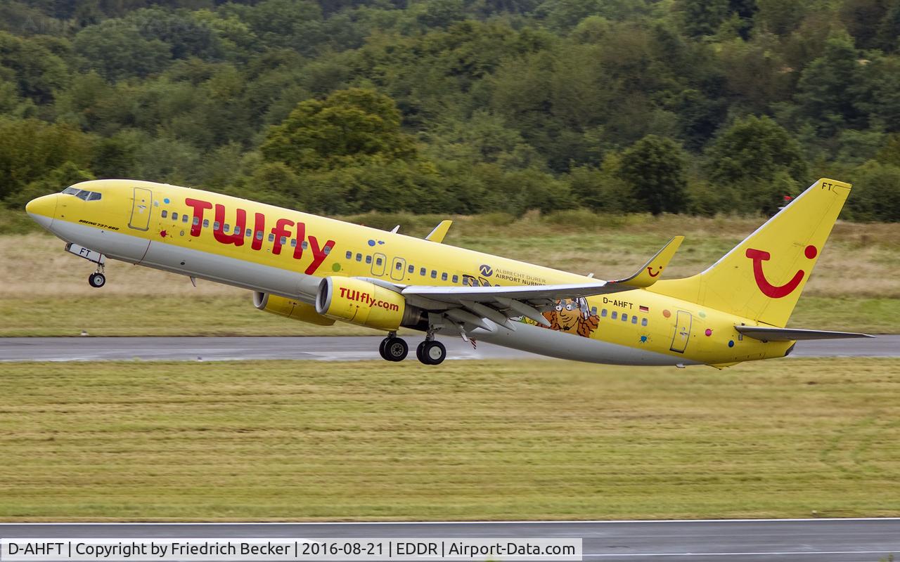 D-AHFT, 2000 Boeing 737-8K5 C/N 30413, departure to Palma