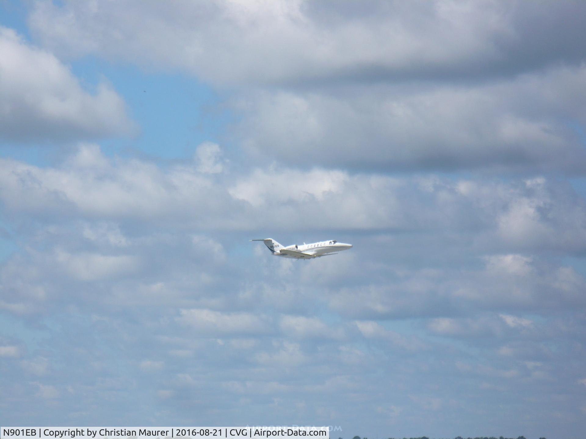 N901EB, 2000 Cessna 525A CitationJet CJ2 C/N 525A0008, Cessna Citation CJ2