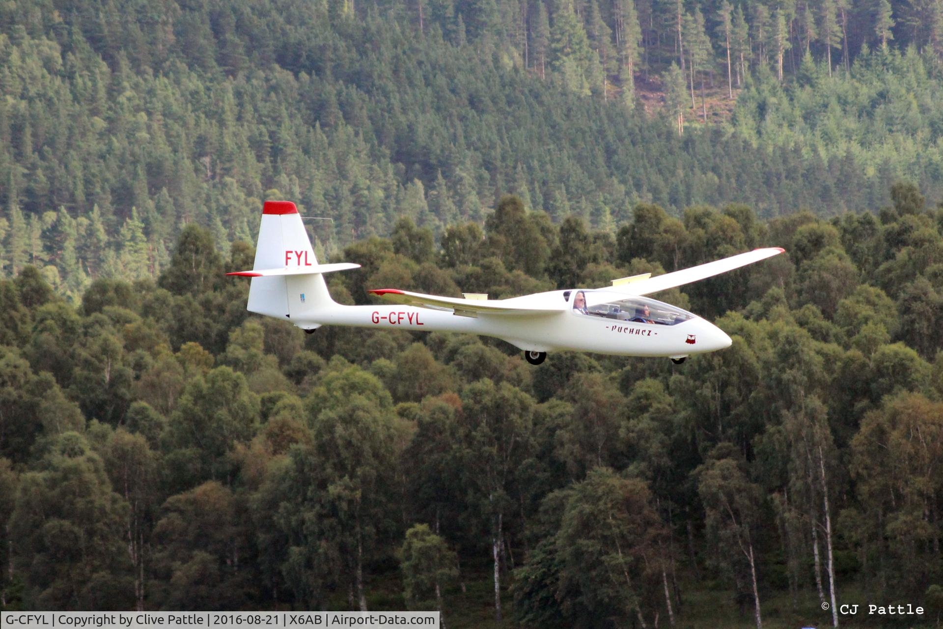 G-CFYL, 1990 PZL-Bielsko SZD-50-3 Puchacz C/N B-1990, In action at Aboyne X6AB