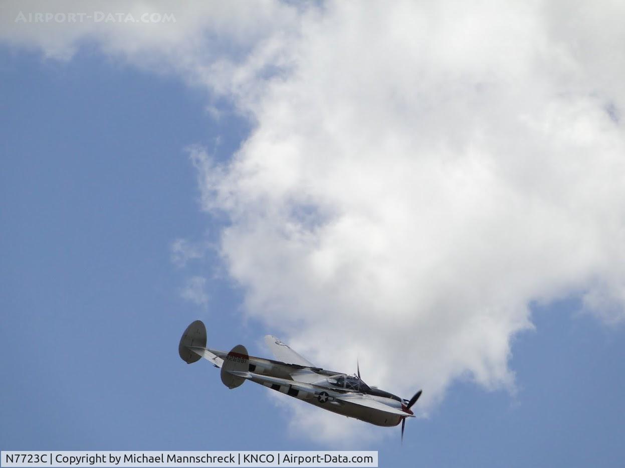 N7723C, 1944 Lockheed P-38L-5 Lightning C/N 7985, chino
