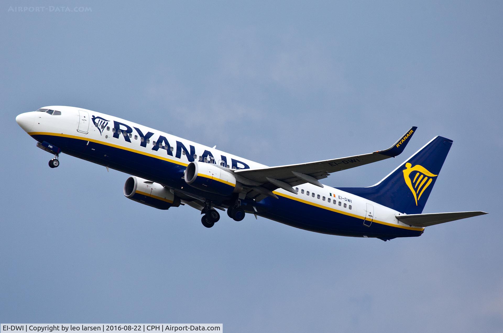 EI-DWI, 2007 Boeing 737-8AS C/N 33643, Copenhagen 22.8.16