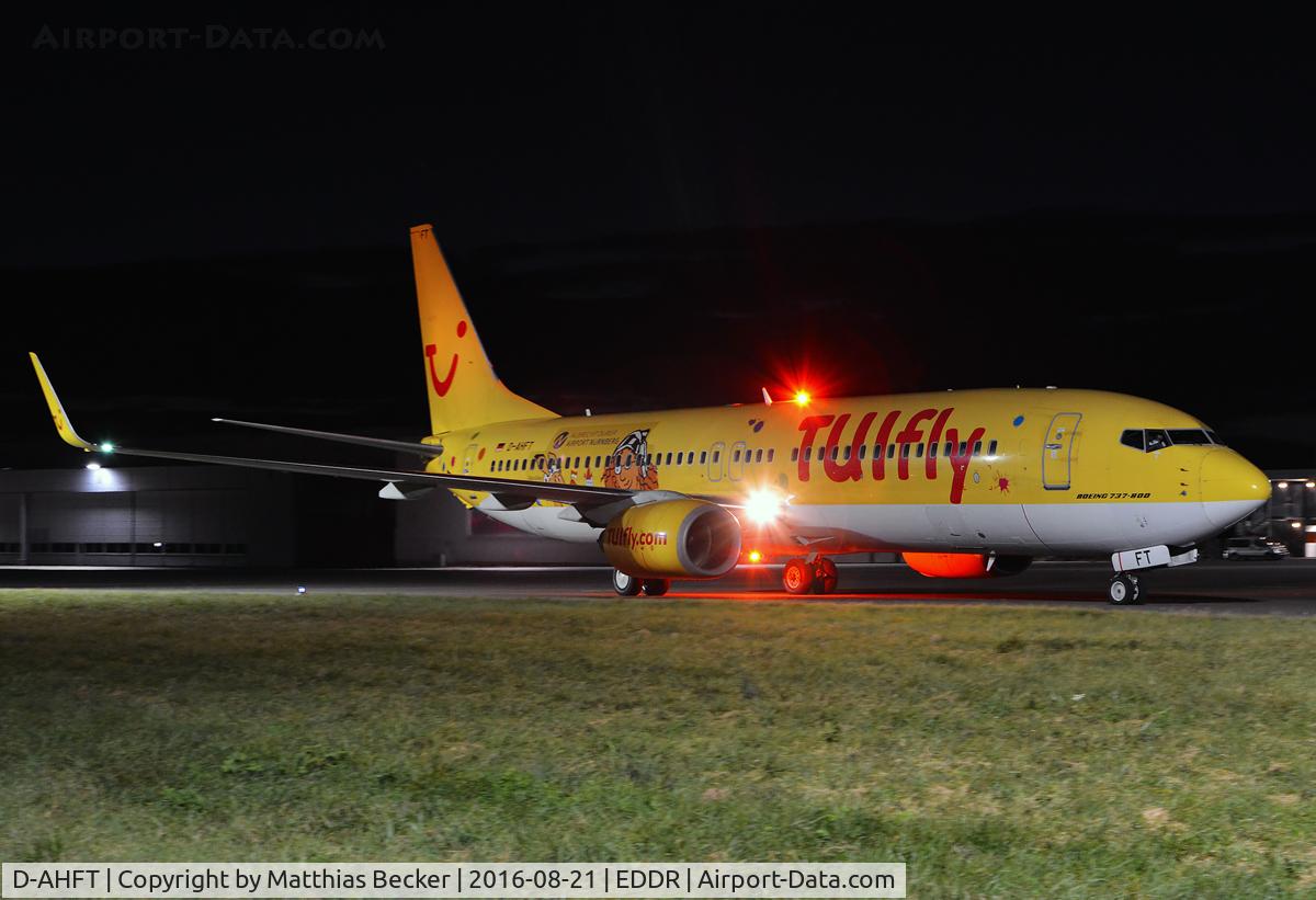 D-AHFT, 2000 Boeing 737-8K5 C/N 30413, D-AHFT