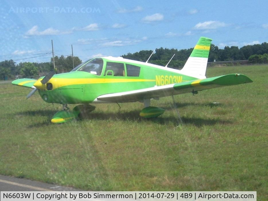N6603W, 1965 Piper PA-28-140 C/N 28-21276, Tied down at Simsbury, CT