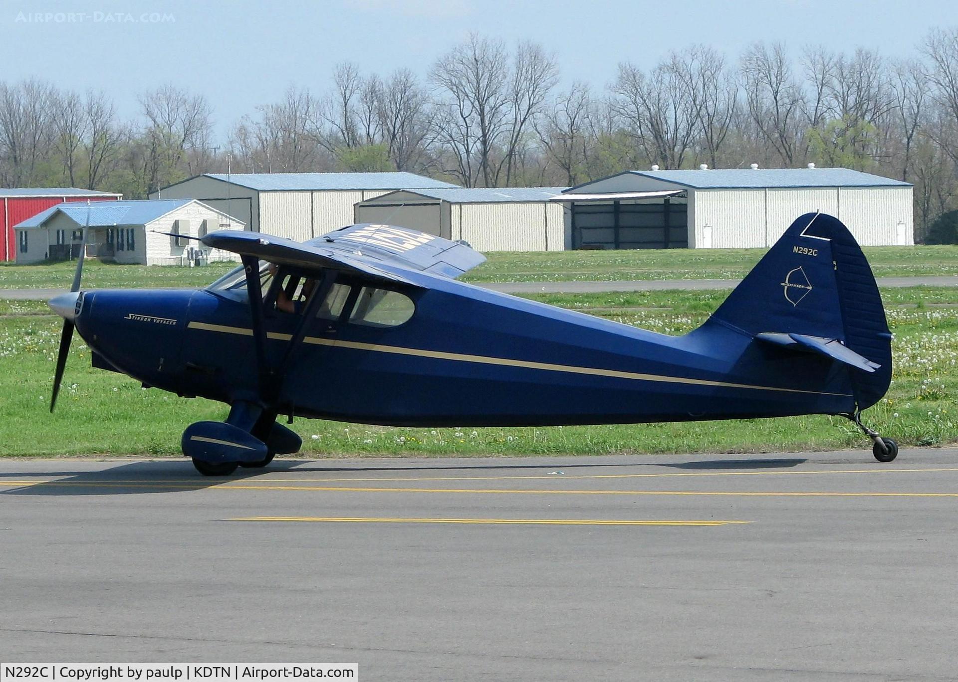 N292C, 1947 Stinson 108-2 Voyager C/N 108-3292, At Downtown Shreveport.