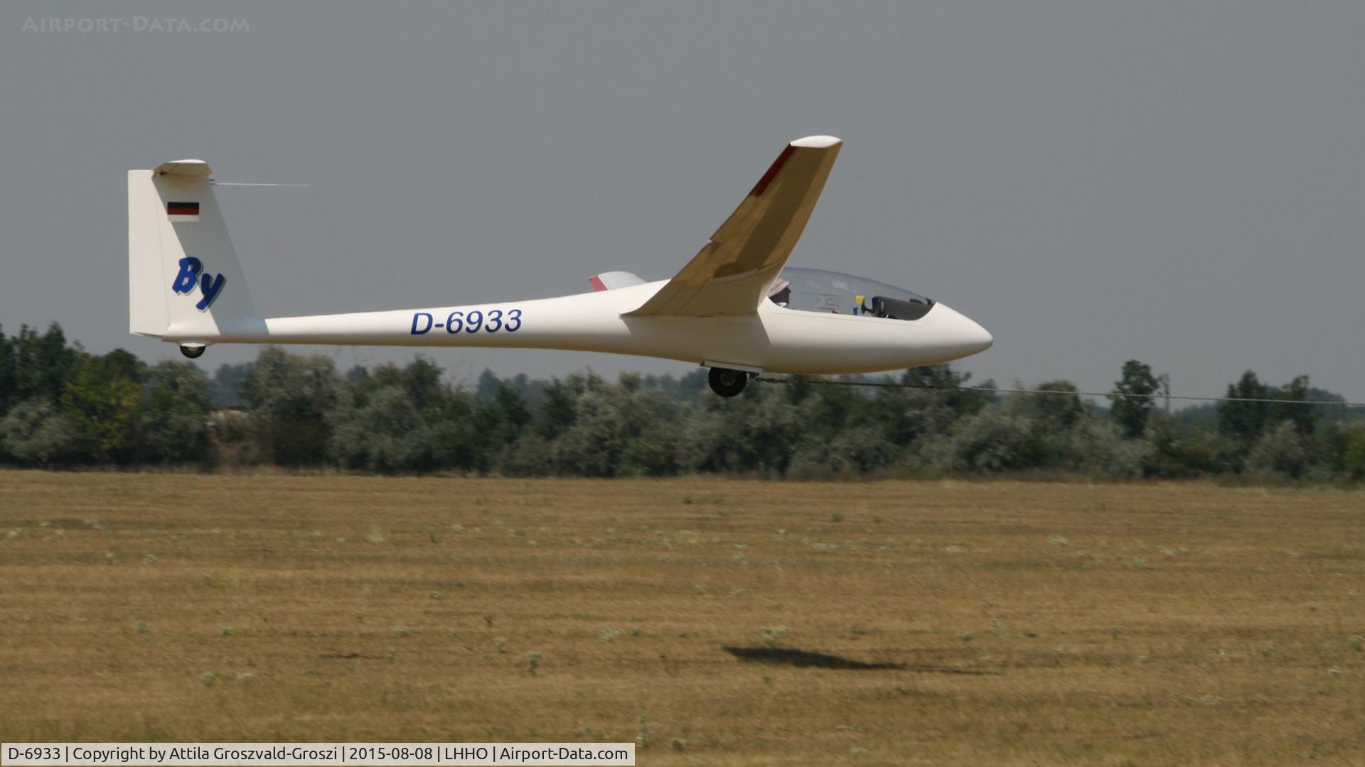 D-6933, Rolladen-Schneider LS-3a C/N Not found D-6933, Hajdúszoboszló Airport, Hungary - 60. Hungary Gliding National Championship and third Civis Thermal Cup, 2015