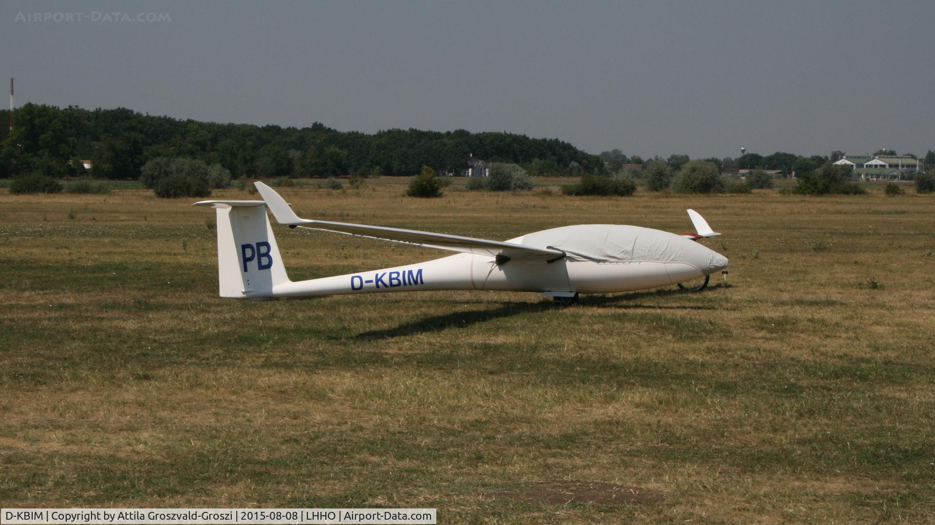D-KBIM, 1983 Schempp-Hirth Ventus bT C/N 6/126, Hajdúszoboszló Airport, Hungary - 60. Hungary Gliding National Championship and third Civis Thermal Cup, 2015