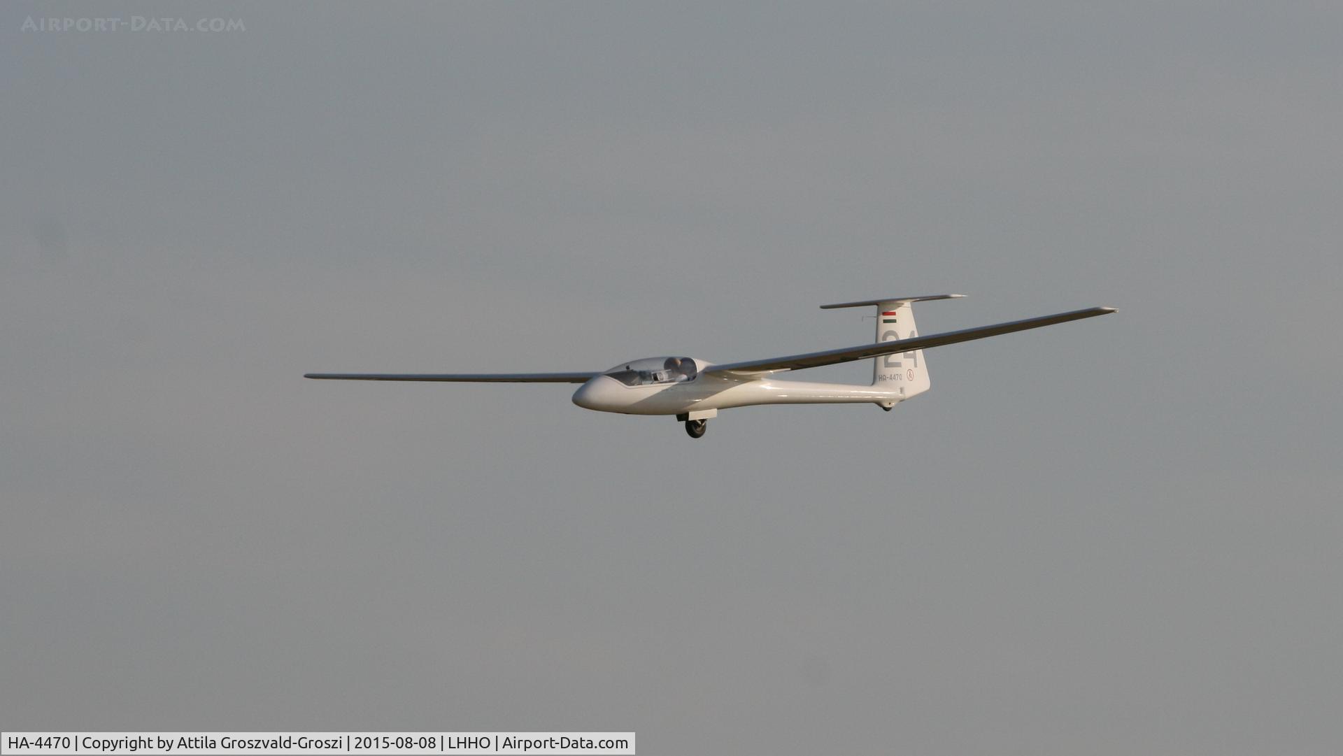 HA-4470, 1985 PZL-Bielsko SZD-48-3 Jantar Standard 3 C/N B-1452, Hajdúszoboszló Airport, Hungary - 60. Hungary Gliding National Championship and third Civis Thermal Cup, 2015