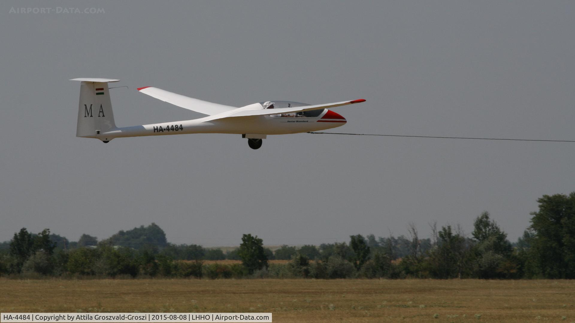 HA-4484, 1978 PZL-Bielsko SZD-48-1 Jantar Standard 2 C/N B-985, Hajdúszoboszló Airport, Hungary - 60. Hungary Gliding National Championship and third Civis Thermal Cup, 2015