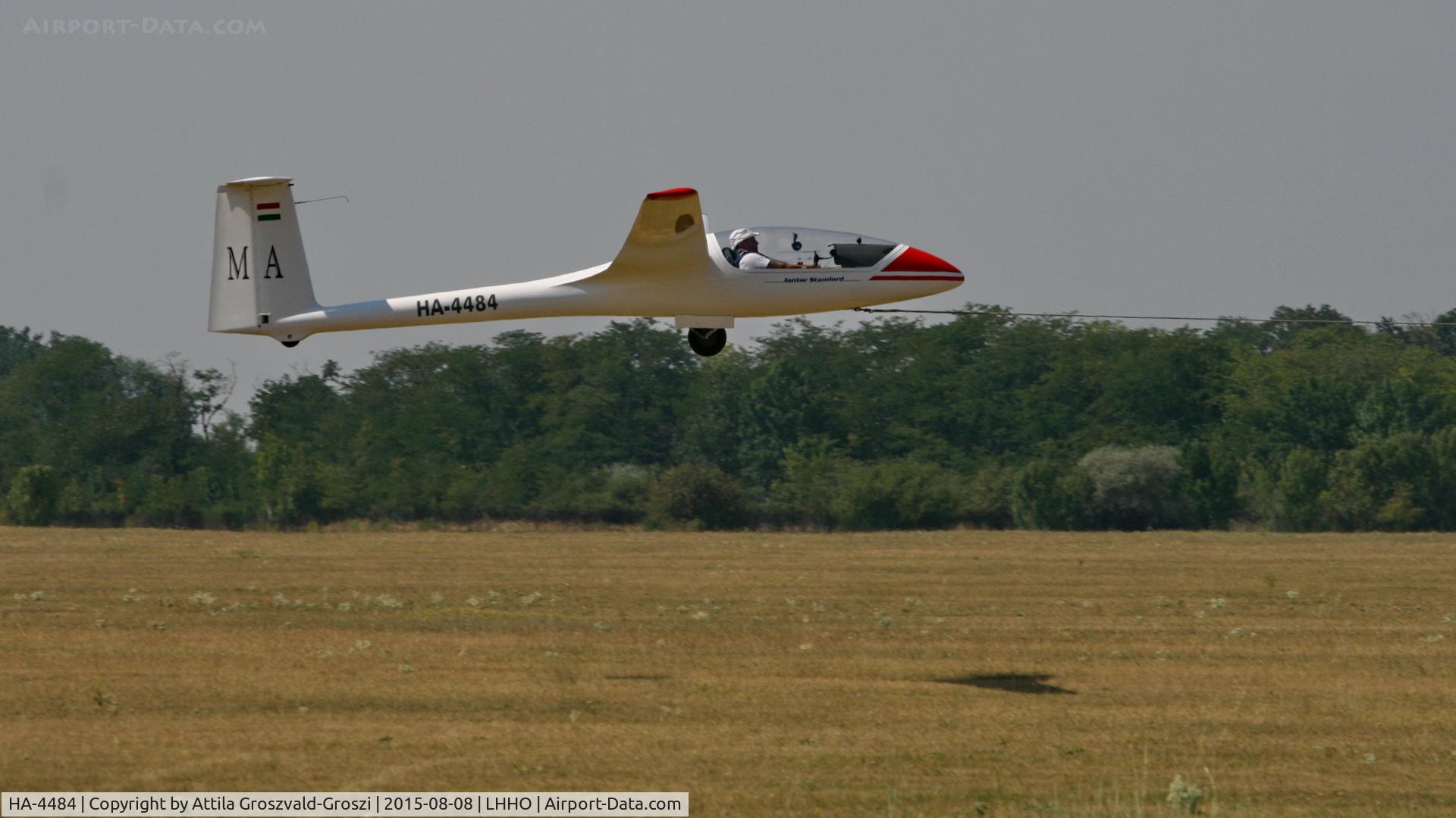 HA-4484, 1978 PZL-Bielsko SZD-48-1 Jantar Standard 2 C/N B-985, Hajdúszoboszló Airport, Hungary - 60. Hungary Gliding National Championship and third Civis Thermal Cup, 2015