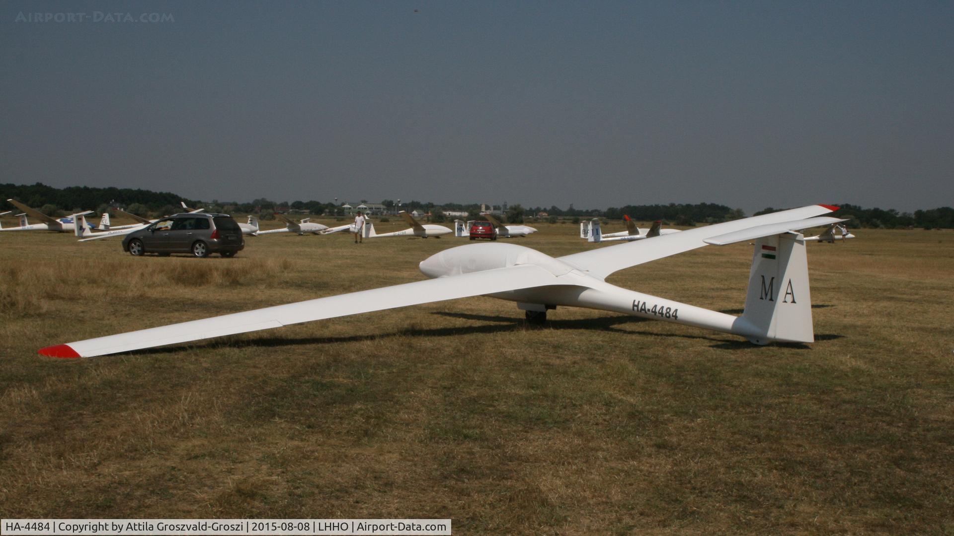 HA-4484, 1978 PZL-Bielsko SZD-48-1 Jantar Standard 2 C/N B-985, Hajdúszoboszló Airport, Hungary - 60. Hungary Gliding National Championship and third Civis Thermal Cup, 2015