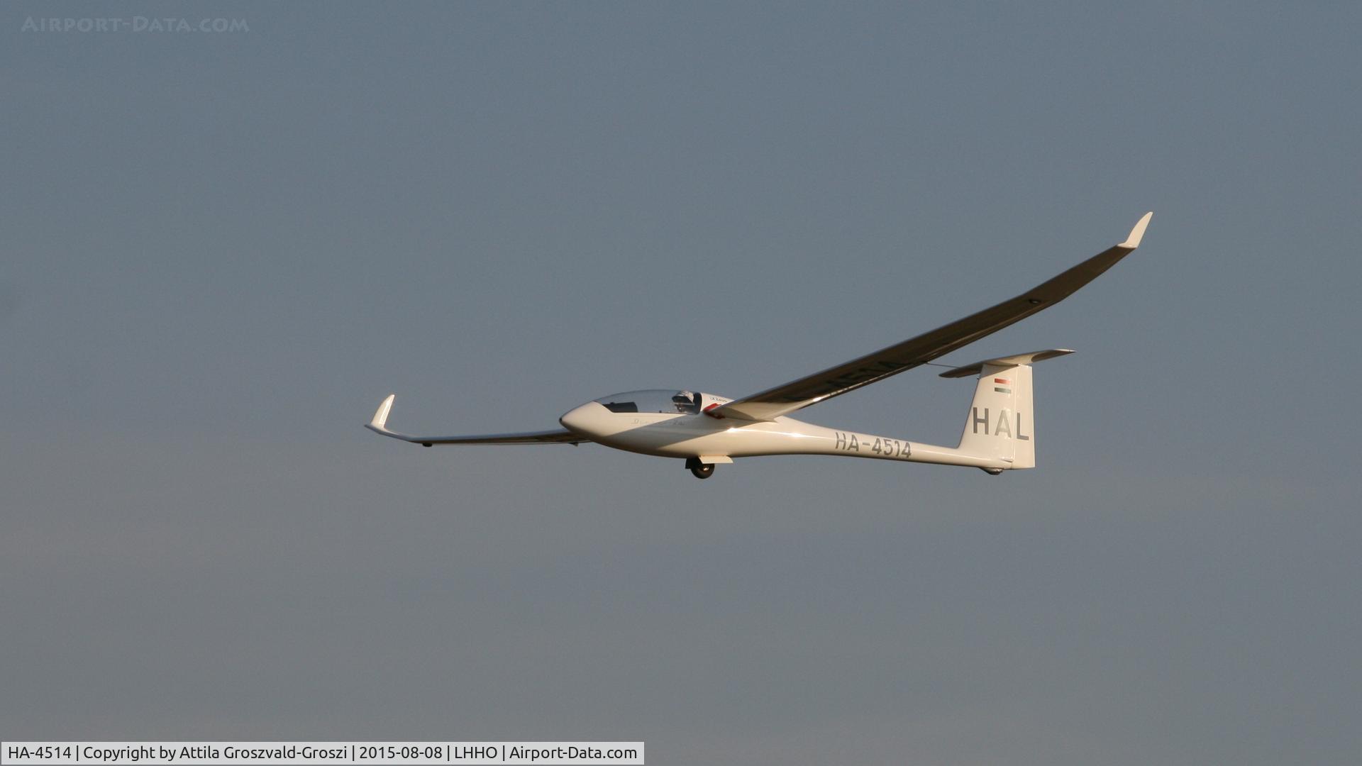 HA-4514, 2005 Schempp-Hirth Discus 2a C/N 215, Hajdúszoboszló Airport, Hungary - 60. Hungary Gliding National Championship and third Civis Thermal Cup, 2015