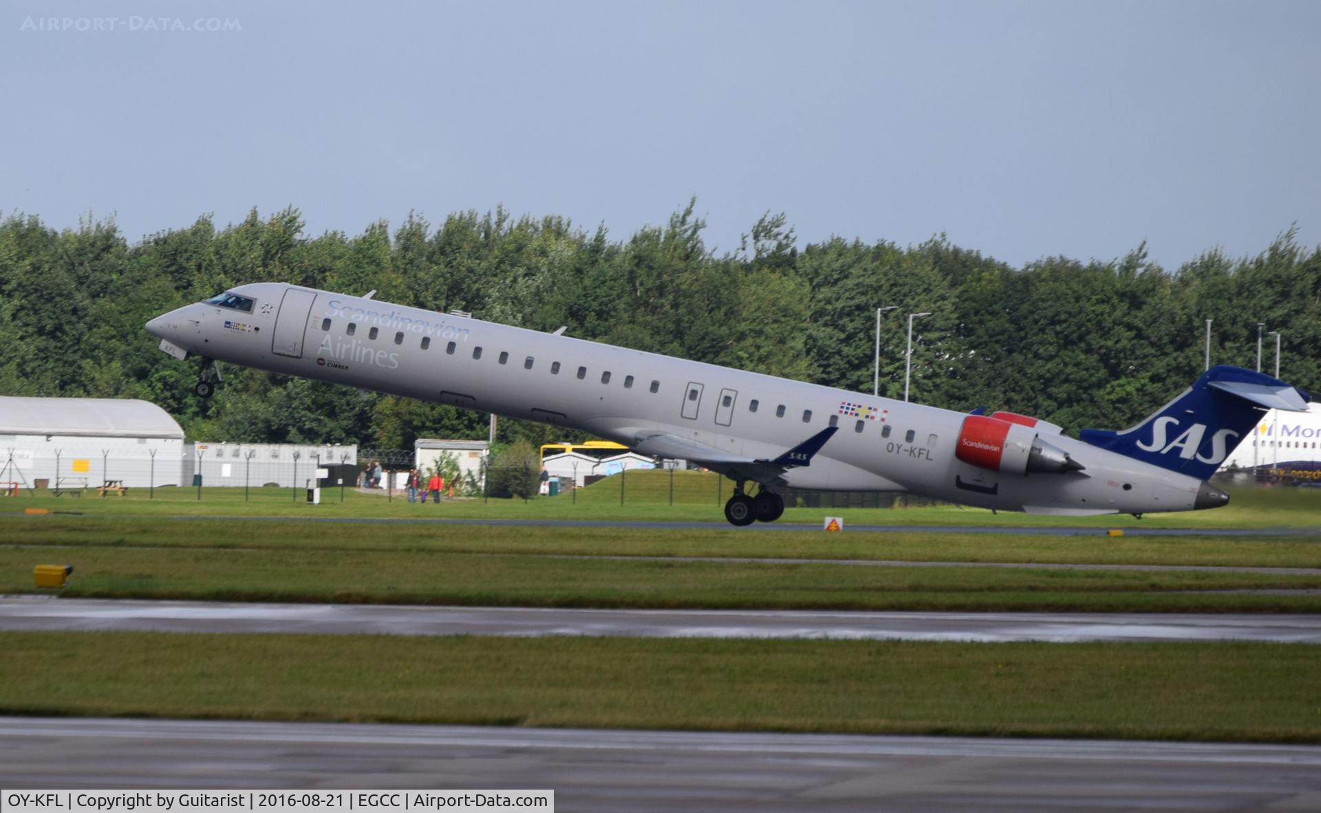OY-KFL, 2009 Bombardier CRJ-900 NG (CL-600-2D24) C/N 15246, At Manchester