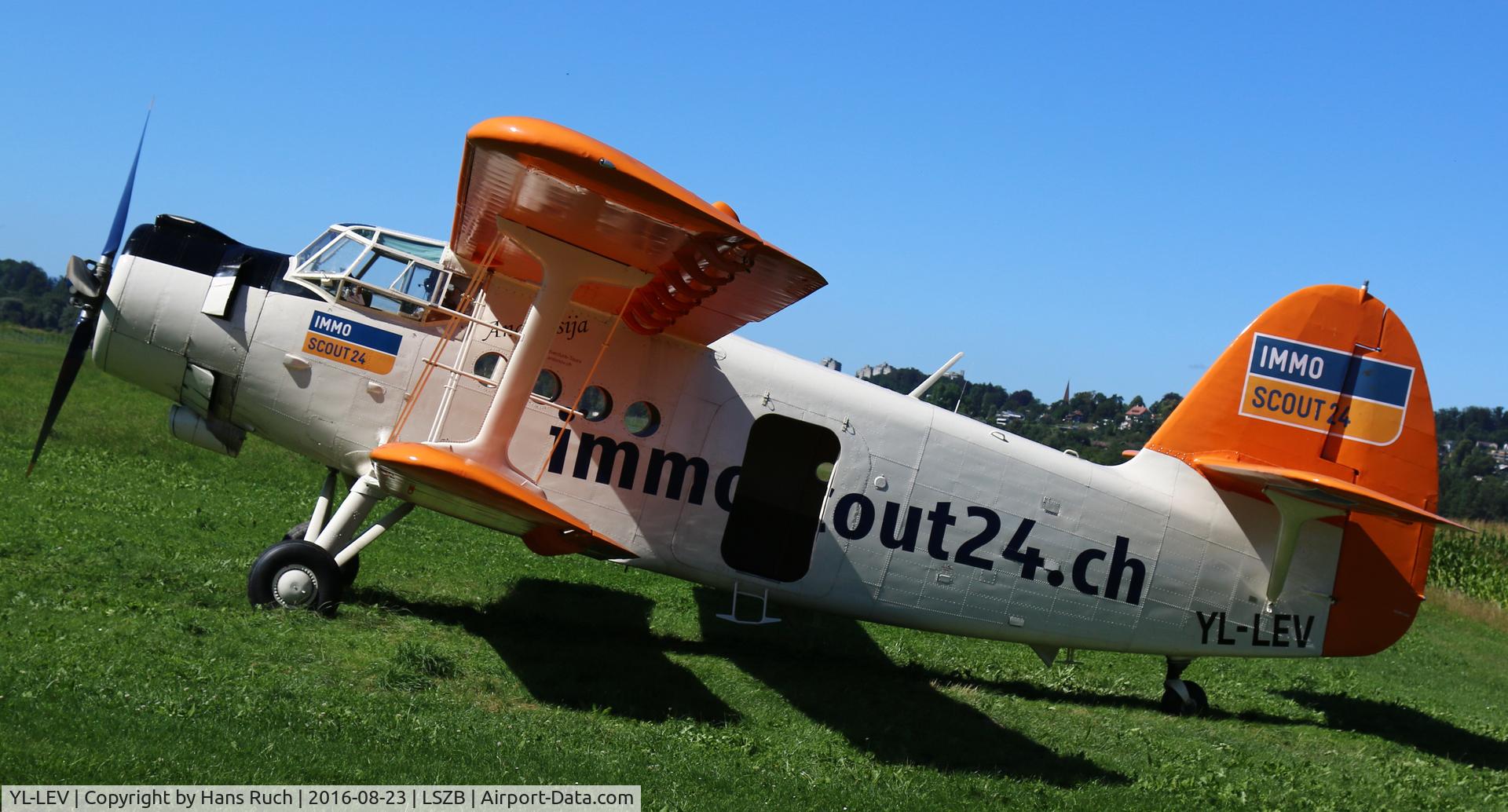 YL-LEV, Antonov An-2P C/N 1G140-41, Doppeldecker