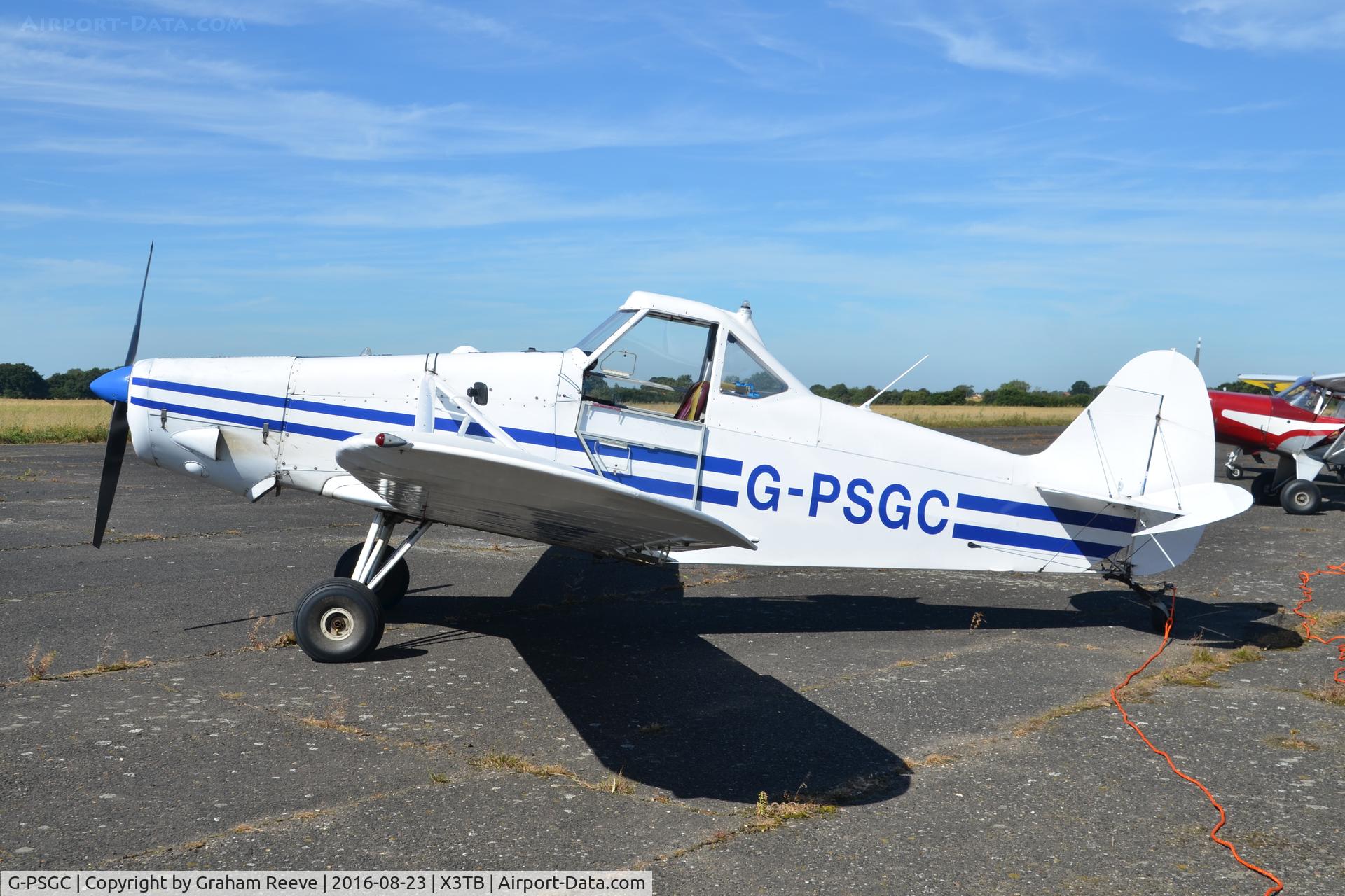 G-PSGC, 1971 Piper PA-25-260 Pawnee C C/N 25-5324, Parked at Tibenham.