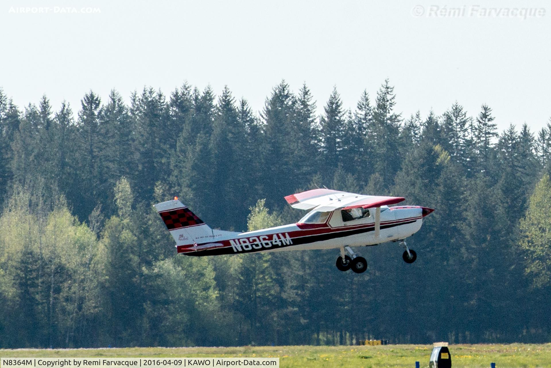 N8364M, 1969 Cessna A150K Aerobat C/N A15000064, Northbound take-off.