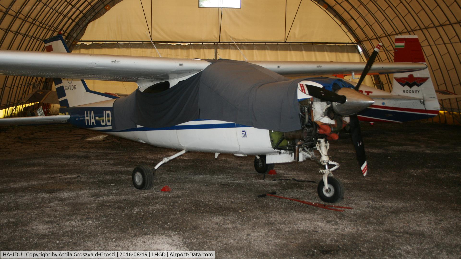 HA-JDU, 1972 Reims F177RG Cardinal RG C/N 0063, Gödöllö Airfield, Hungary