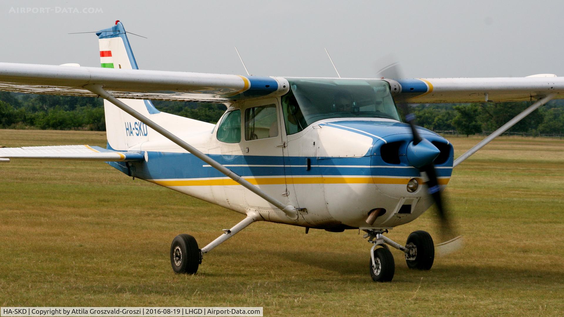 HA-SKD, 1978 Cessna 172N C/N 17270586, Gödöllö Airfield, Hungary
