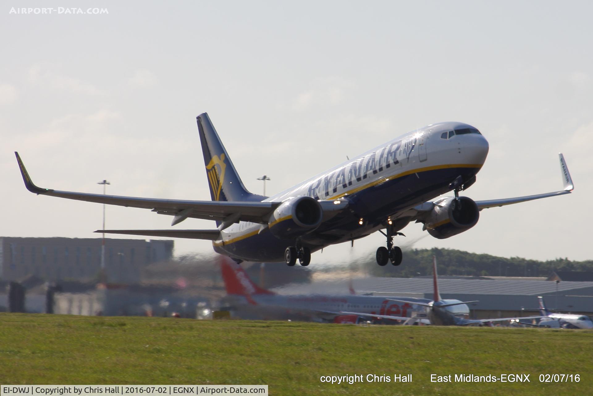 EI-DWJ, 2007 Boeing 737-8AS C/N 36077, Ryanair
