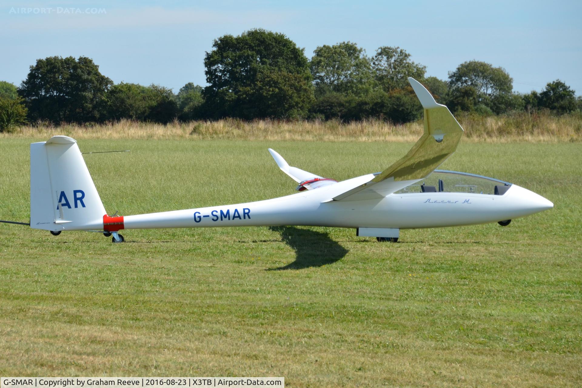 G-SMAR, Schempp-Hirth Arcus M C/N 66, Under tow at Tibenham.