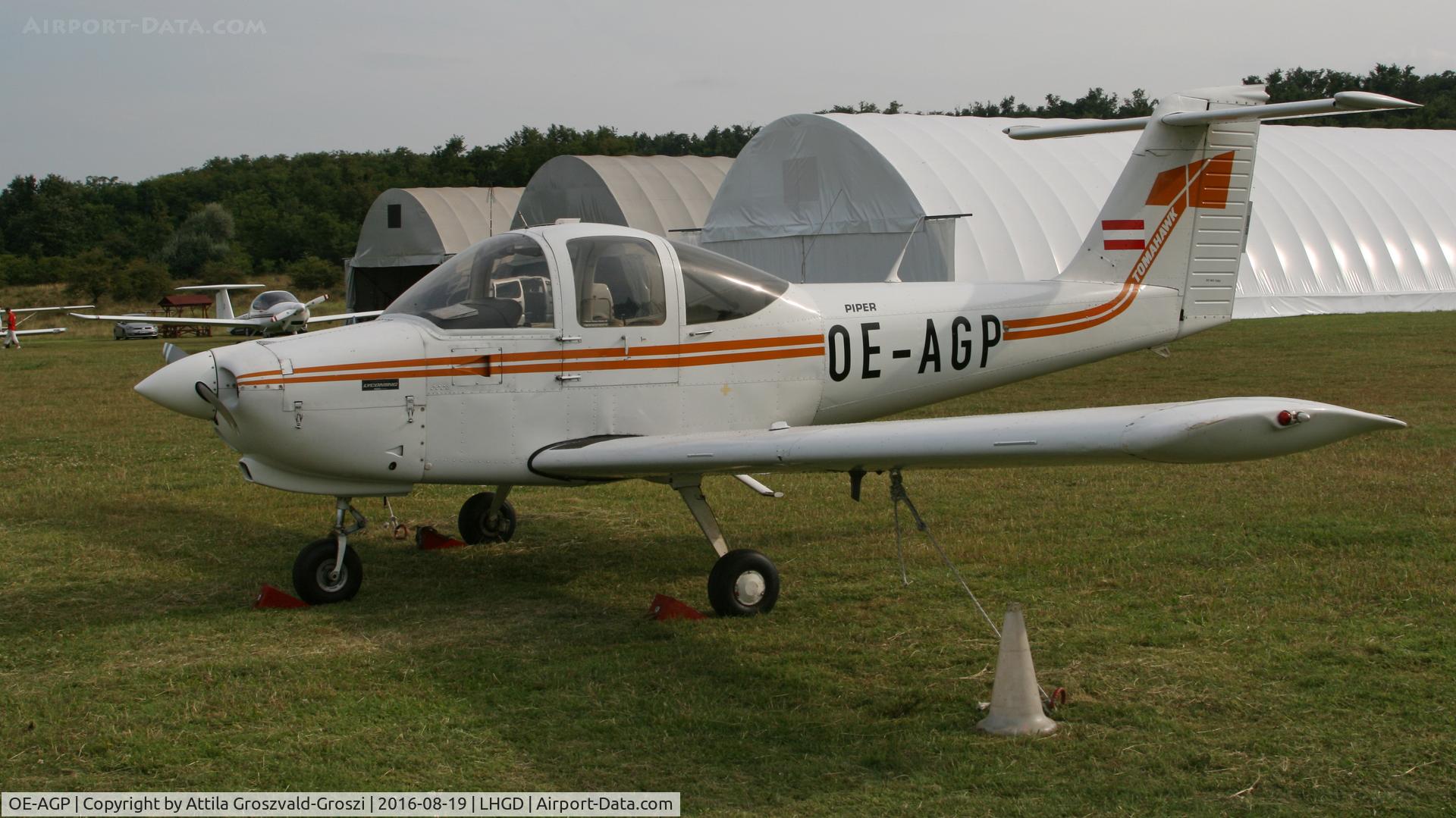 OE-AGP, Piper PA-38-112 Tomahawk Tomahawk C/N 38-78A0176, Gödöllö Airport – LHGD – Hungary