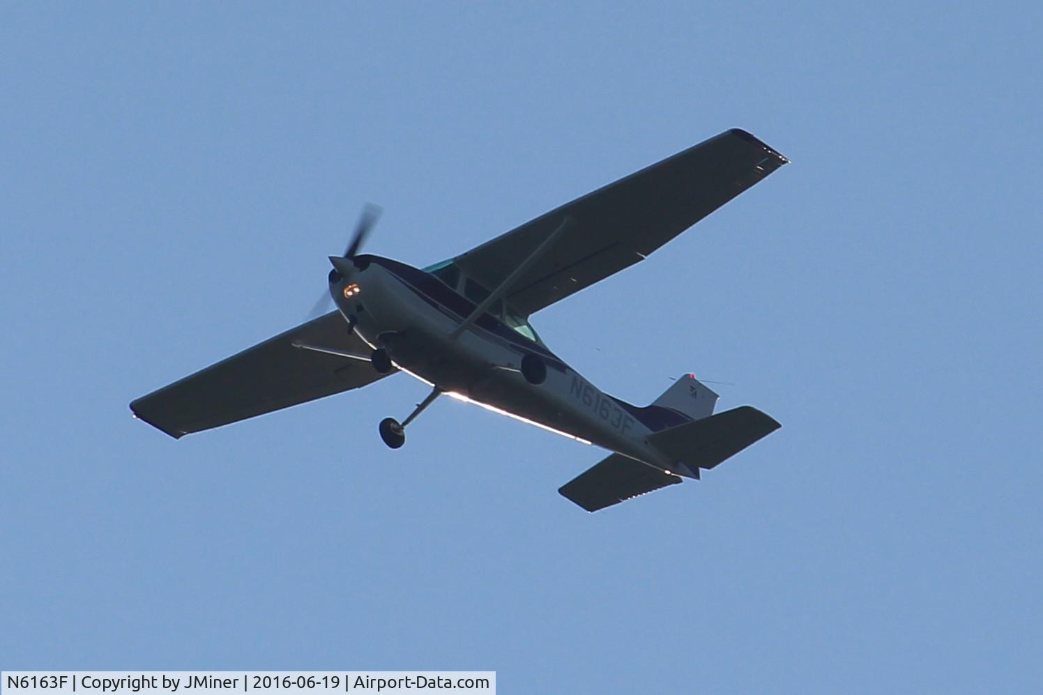 N6163F, 1979 Cessna 172N C/N 17273157, Flying over Elgin IL.