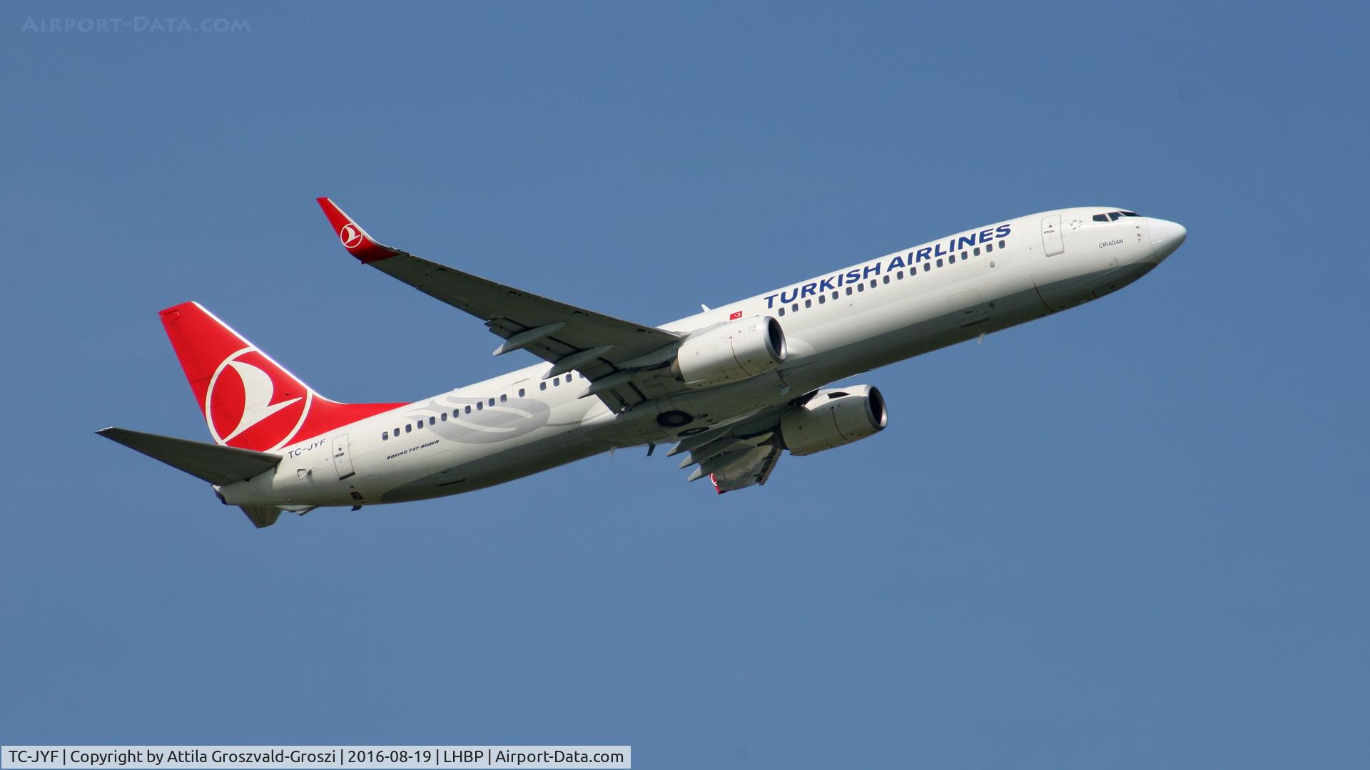 TC-JYF, 2012 Boeing 737-9F2/ER C/N 40982, Budapest Airport, Hungary - Take-off