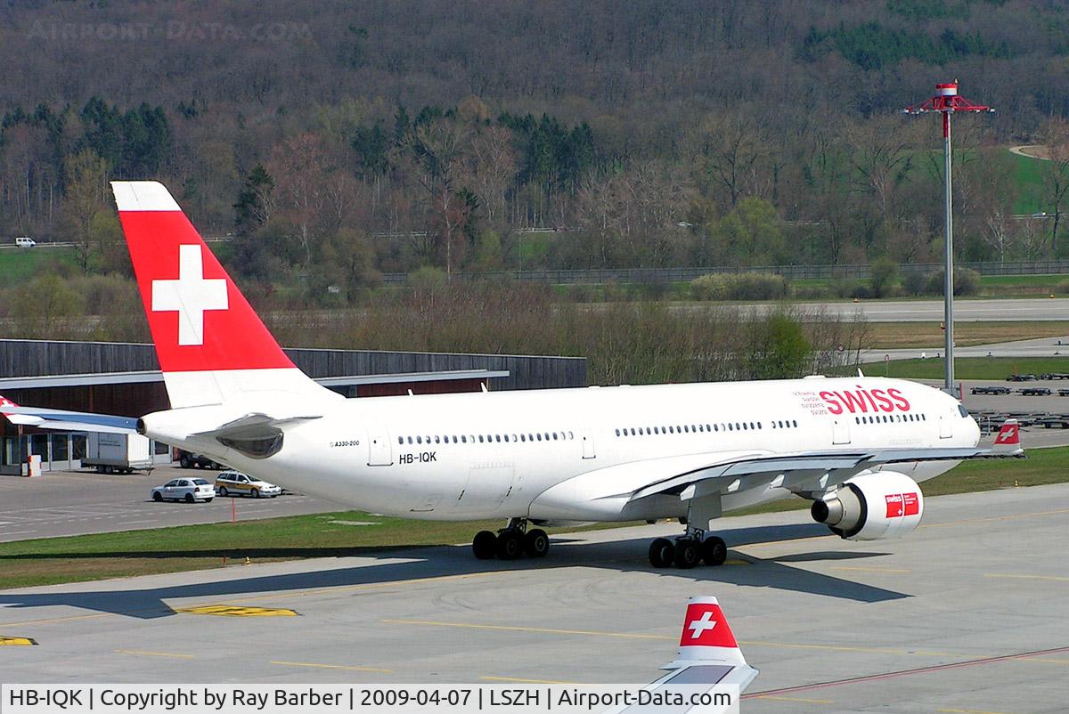 HB-IQK, 1999 Airbus A330-223 C/N 299, HB-IQK   Airbus A330-223 [299] (Swiss International Air Lines) Zurich~HB 07/04/2009