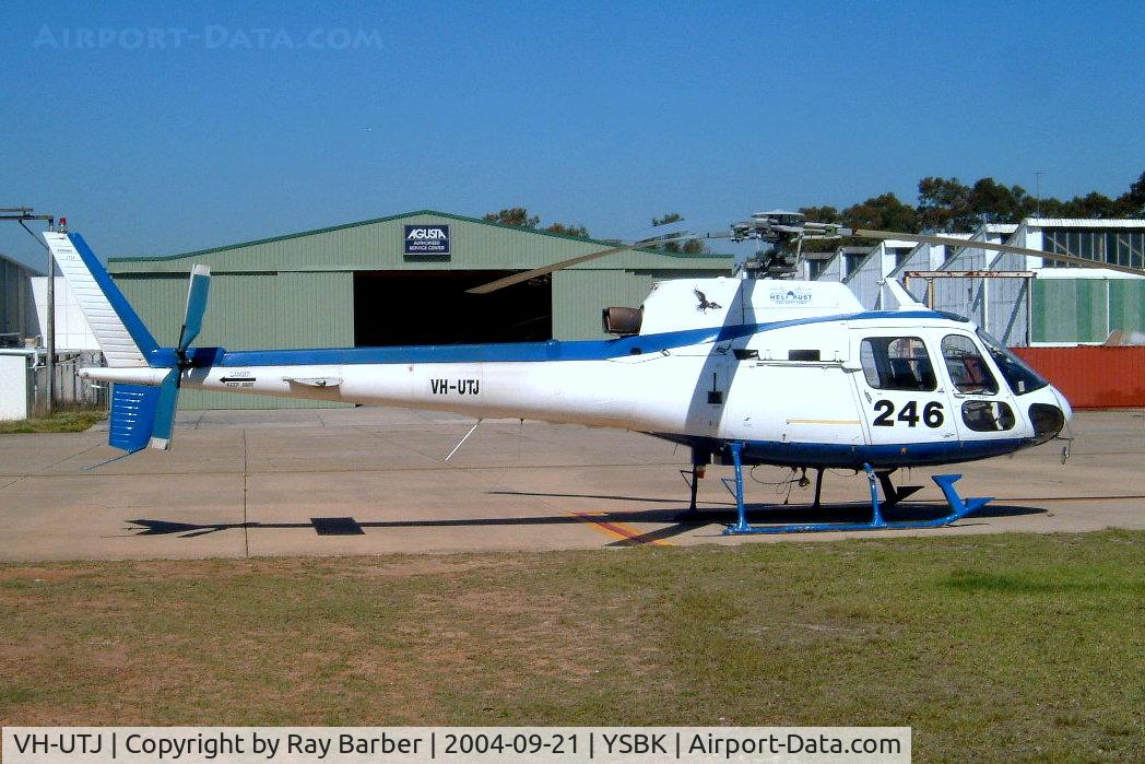 VH-UTJ, 1984 Aerospatiale AS-350BA Ecureuil C/N 1728, Aerospatiale AS.350BA [1728] Sydney-Bankstown~VH 21/09/2004
