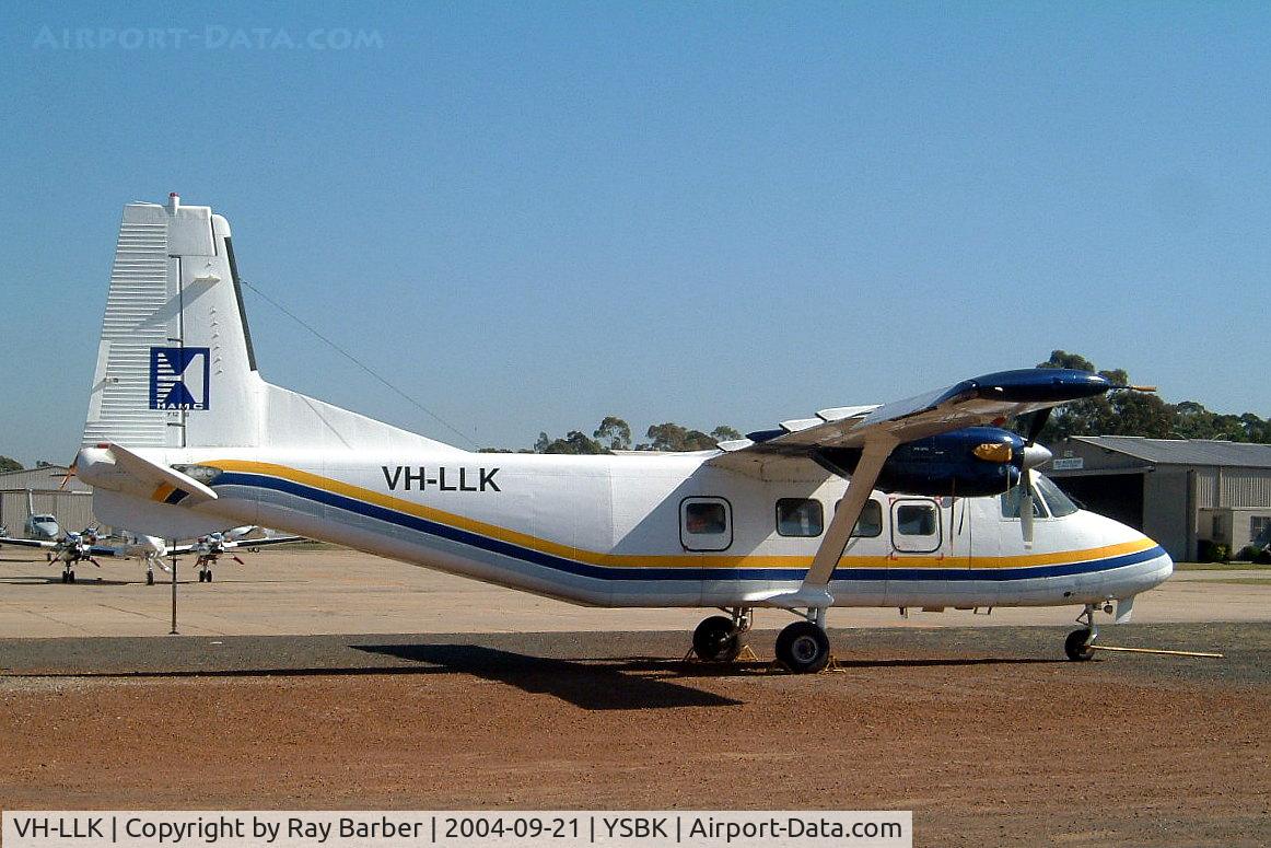 VH-LLK, 1993 Yunshuji Y-12 C/N 0048, Harbin Y-12-II [0048] (Aviex Pty Ltd)  Sydney-Bankstown~VH 21/09/2004