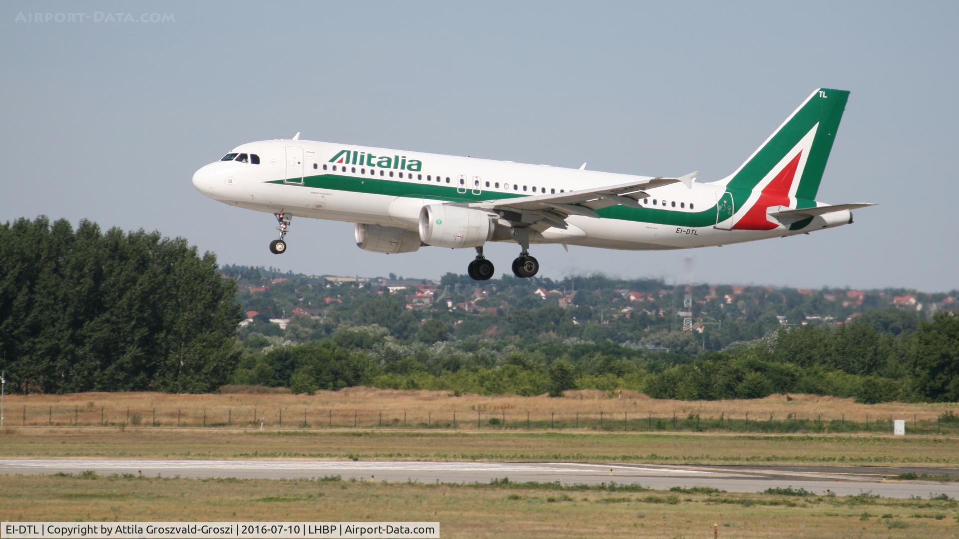 EI-DTL, 2009 Airbus A320-216 C/N 4108, Budapest Airport, Hungary - Landing