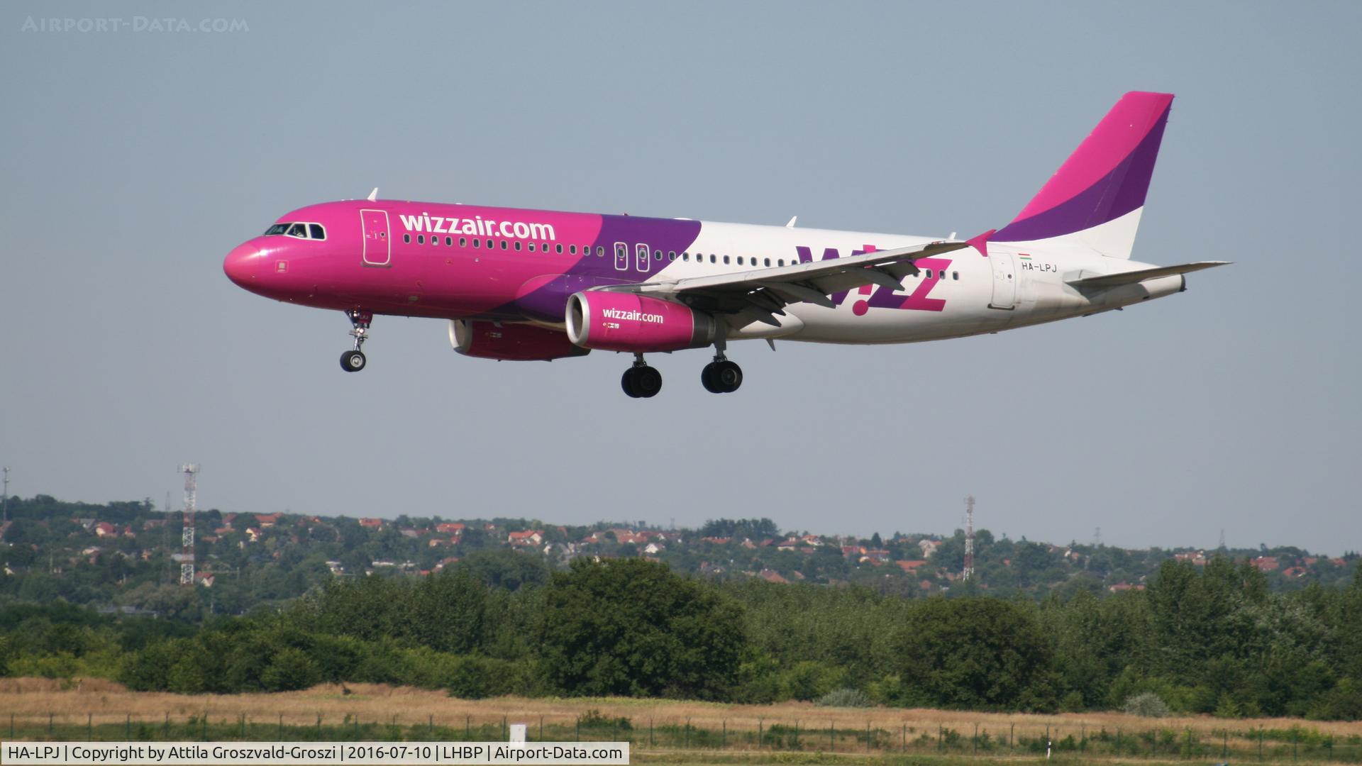 HA-LPJ, 2007 Airbus A320-232 C/N 3127, Budapest Airport, Hungary - Landing