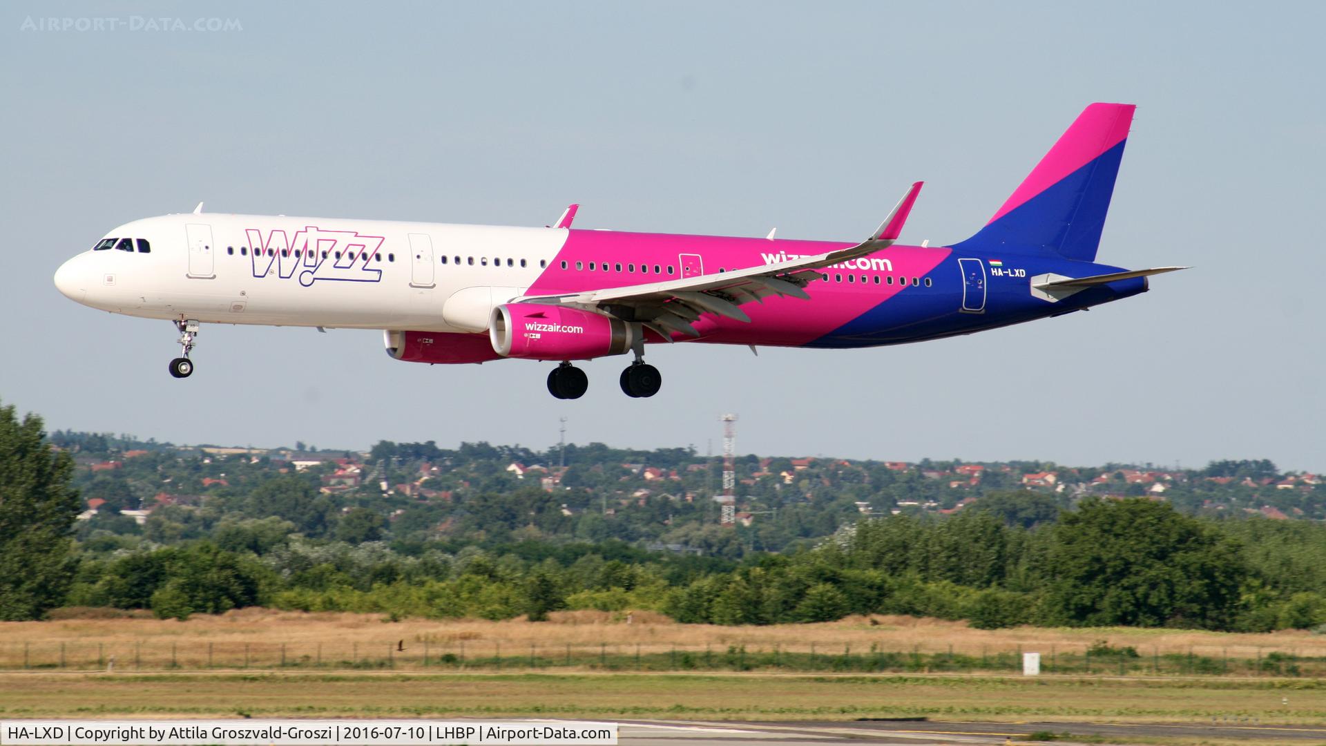 HA-LXD, 2016 Airbus A321-231 C/N 7032, Budapest Airport, Hungary - Landing