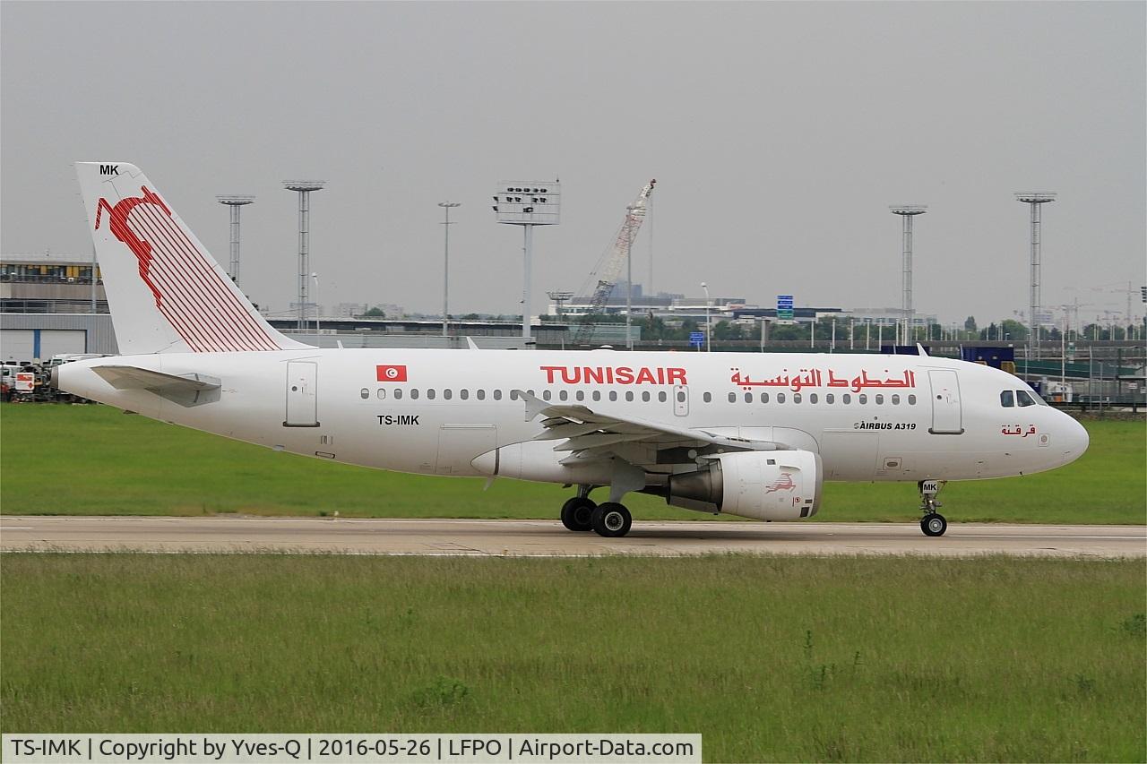 TS-IMK, 1998 Airbus A319-114 C/N 880, Airbus A319-114, Take off run rwy 08, Paris-Orly airport (LFPO-ORY)