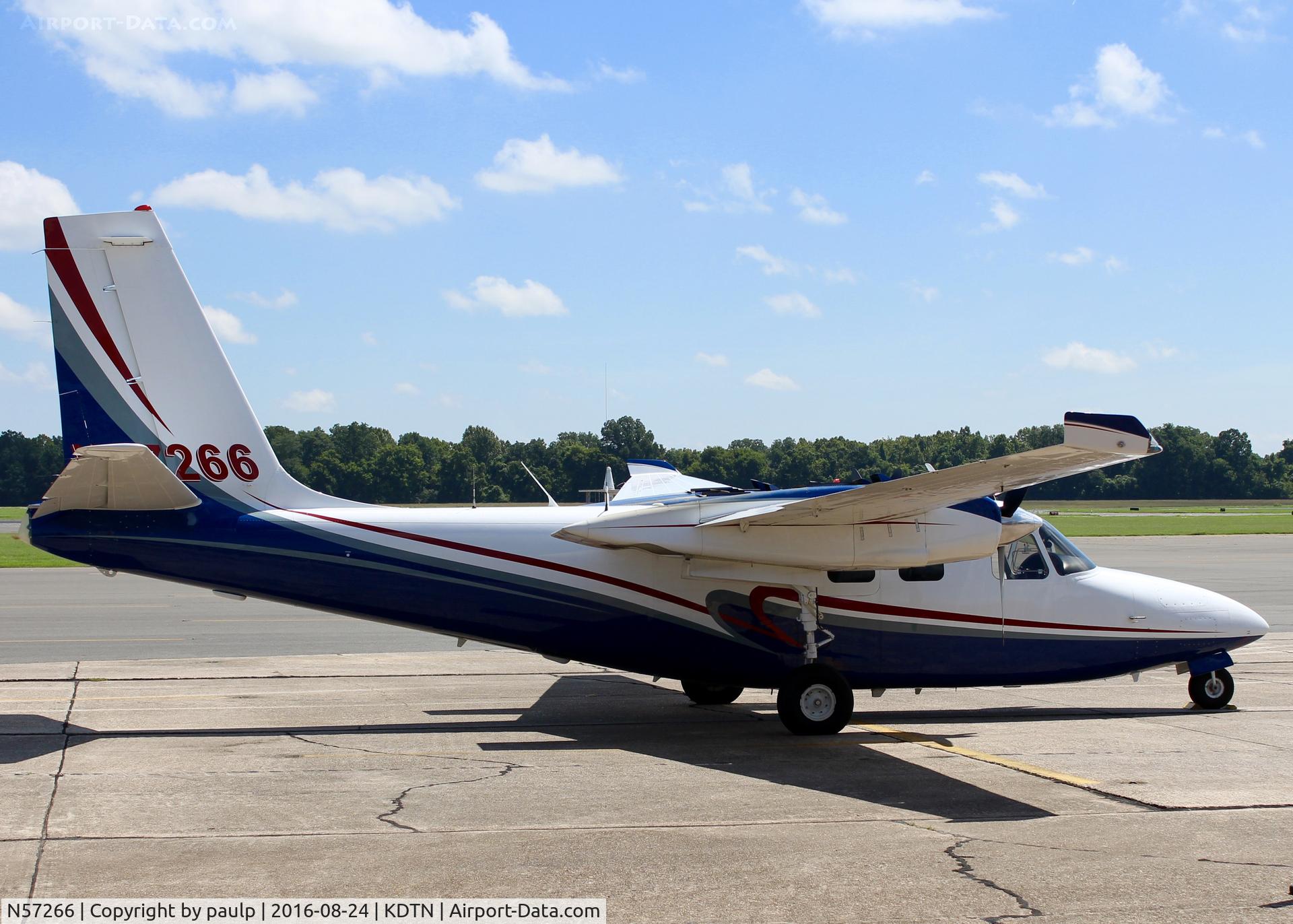 N57266, 1974 Aero Commander 500 S C/N 3208, At Downtown Shreveport. D.E.Q. Aero Commander.